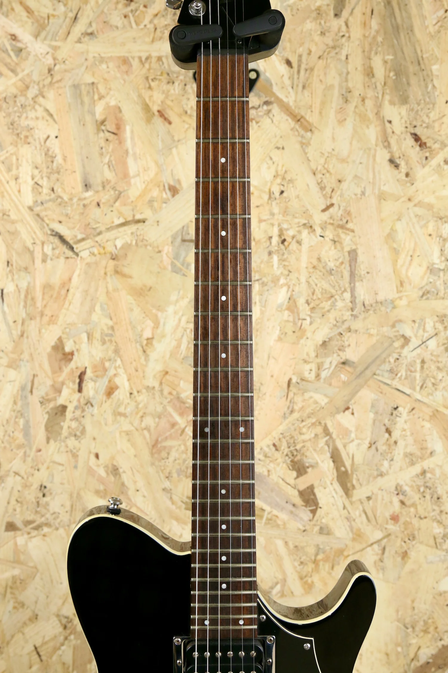 2010's Ibanez FR320 24 Fret in Black - Pre-owned - Image 28