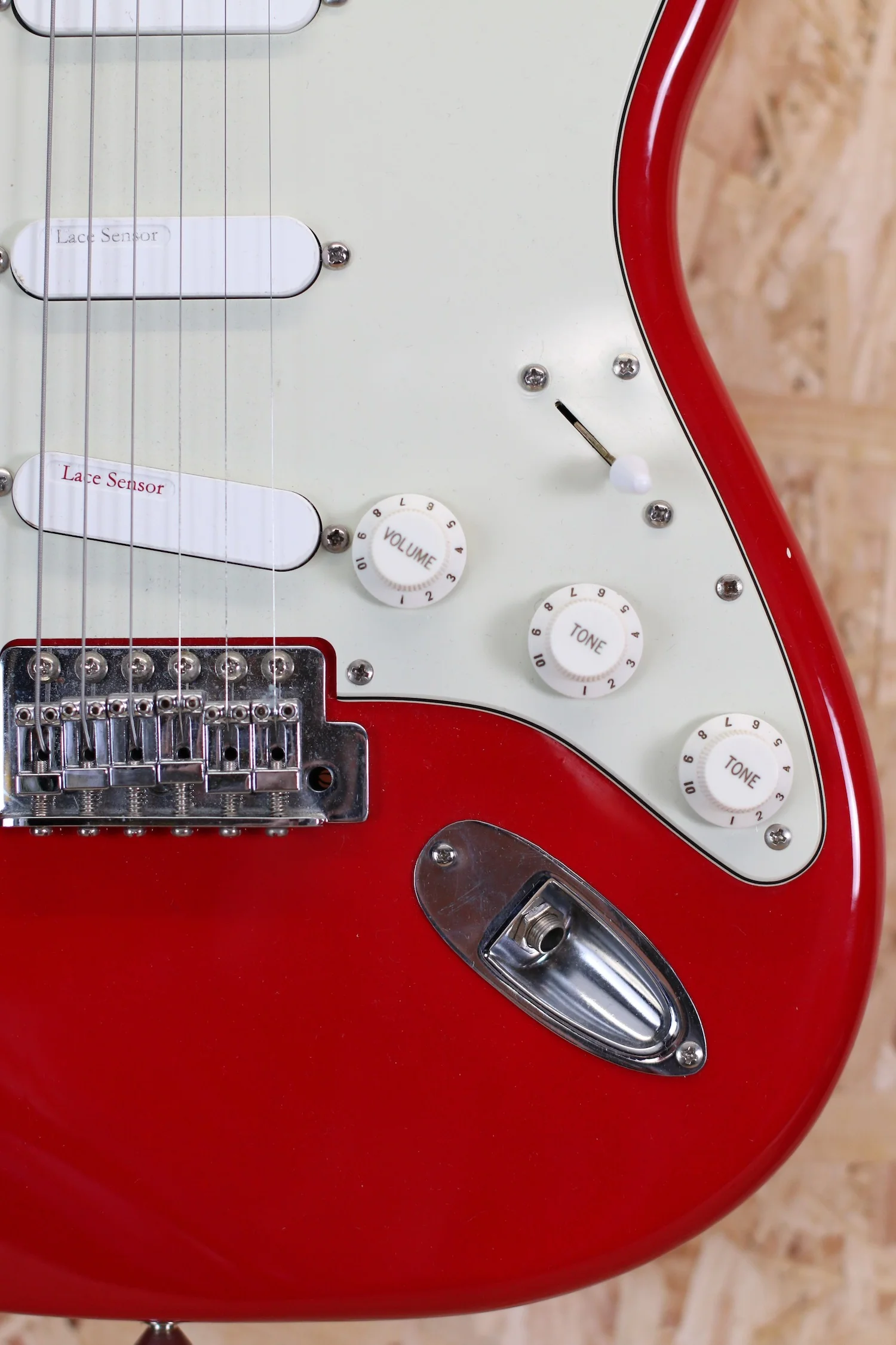 2002 Squier Affinity Stratocaster in  Red c/w Lace Sensor Pickups - Pre-Owned - Image 5