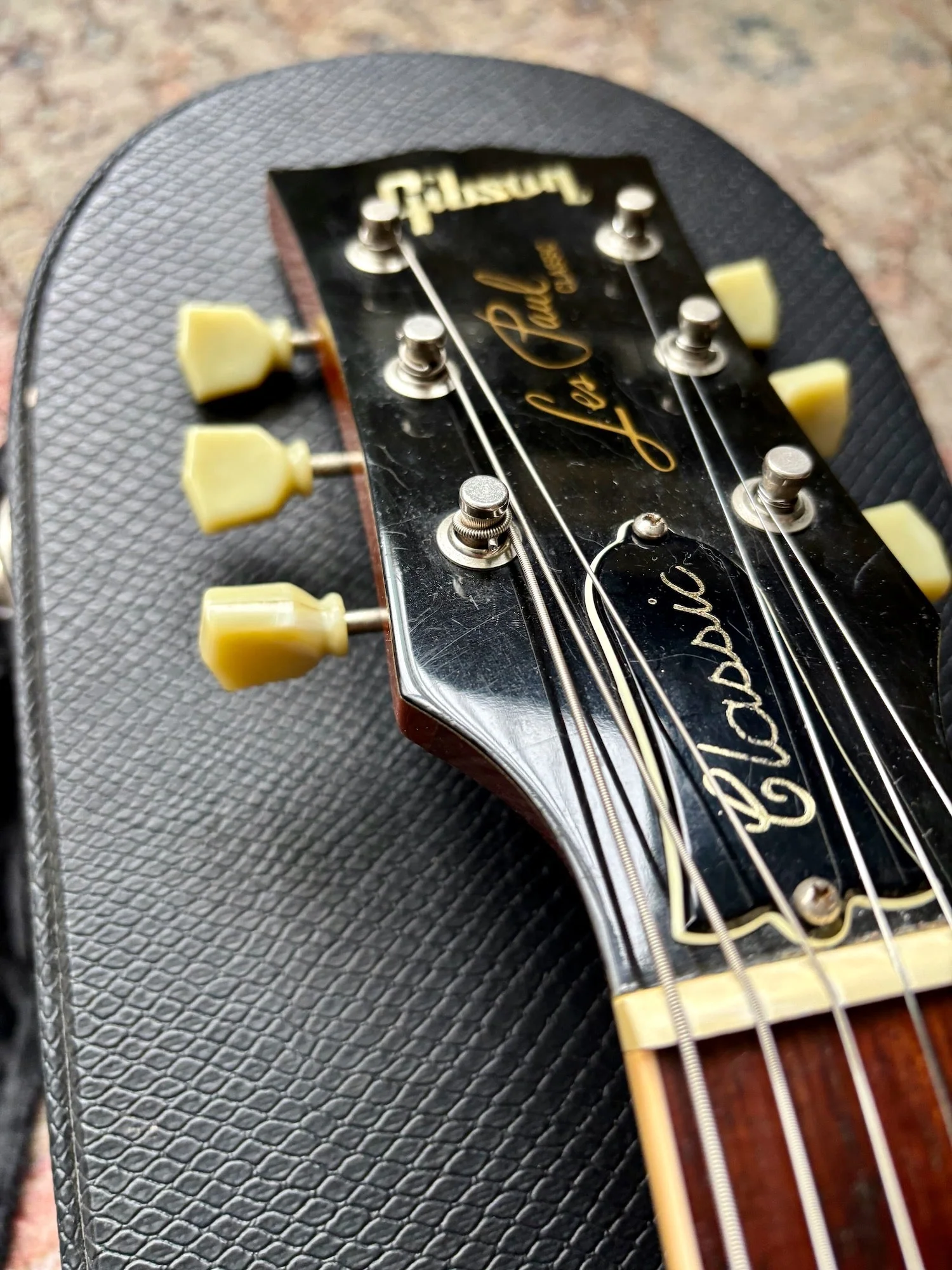 2004 Gibson Les Paul Classic 1960 Re-issue - Honey Burst w/OHSC + Papers - Image 16