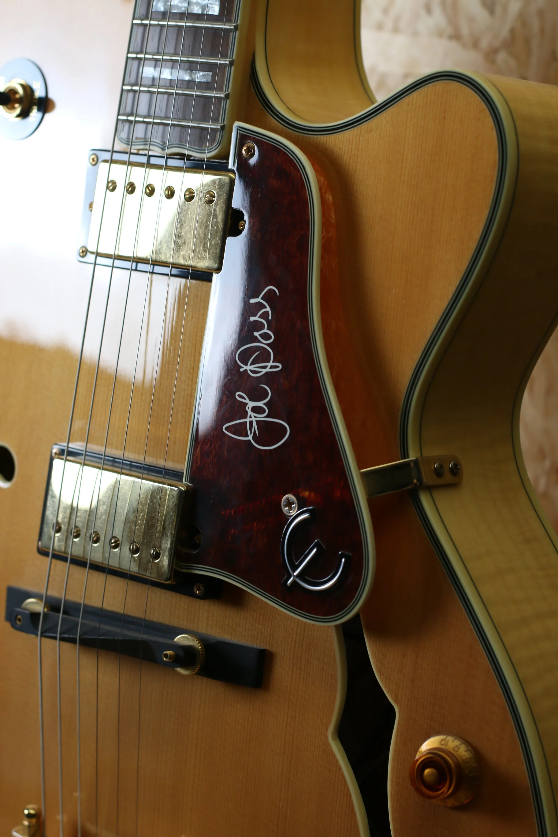 2006 Epiphone Joe Pass Emperor II w/Epiphone Hard Case - Natural Blonde - Pre-Owned - Image 10