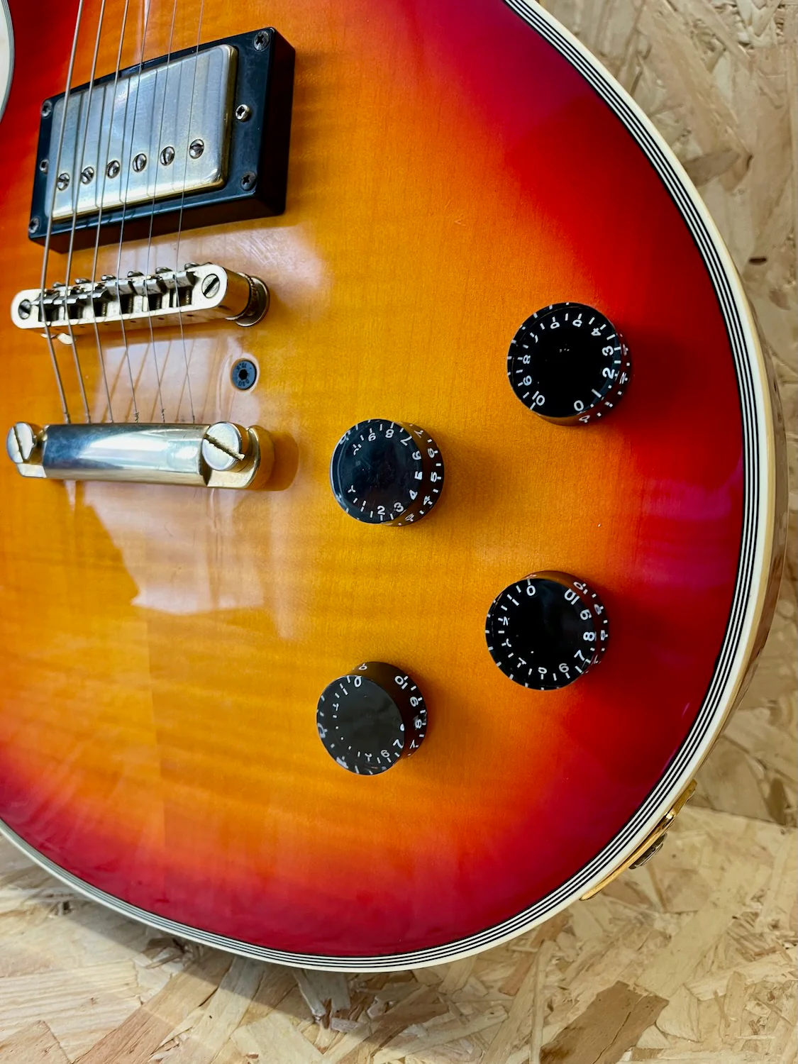 2008 Epiphone Les Paul Custom Cherry Sunburst - Pre-owned - Image 9