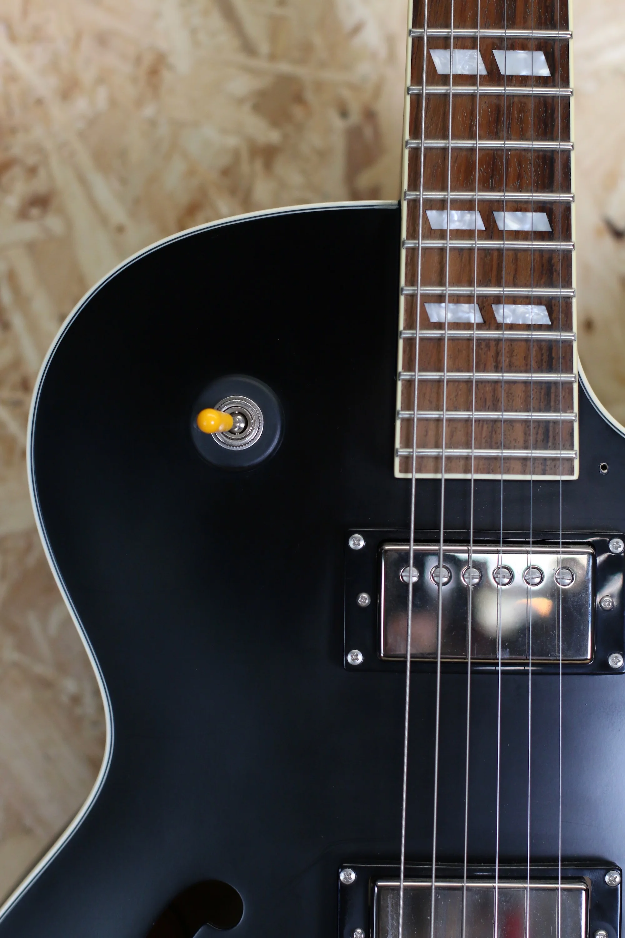 2014 Epiphone ES-175 Premium Ebony - Pre-Owned - Image 4