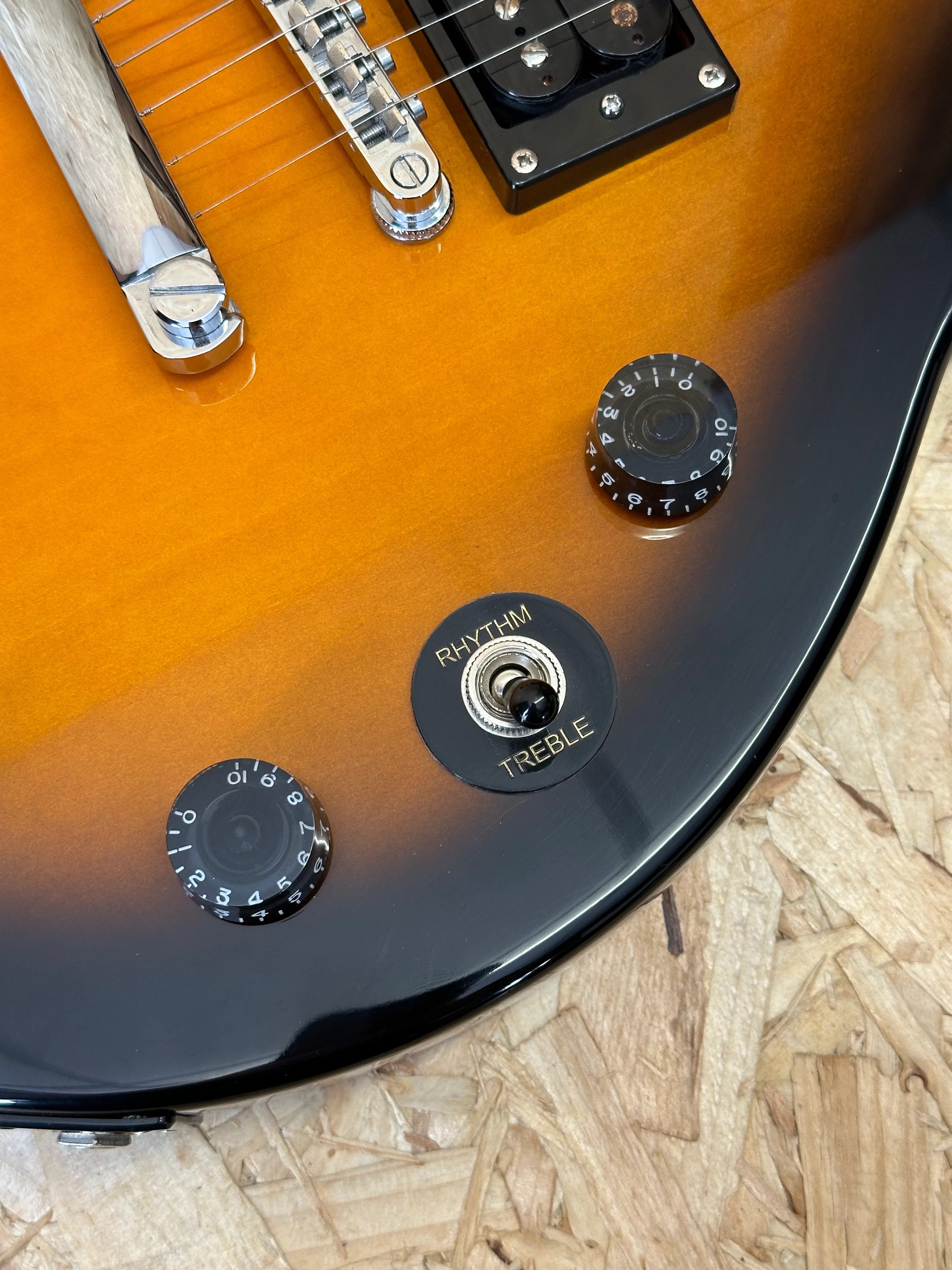 2014 Epiphone Les Paul Special II Sunburst - Pre-owned - Image 15