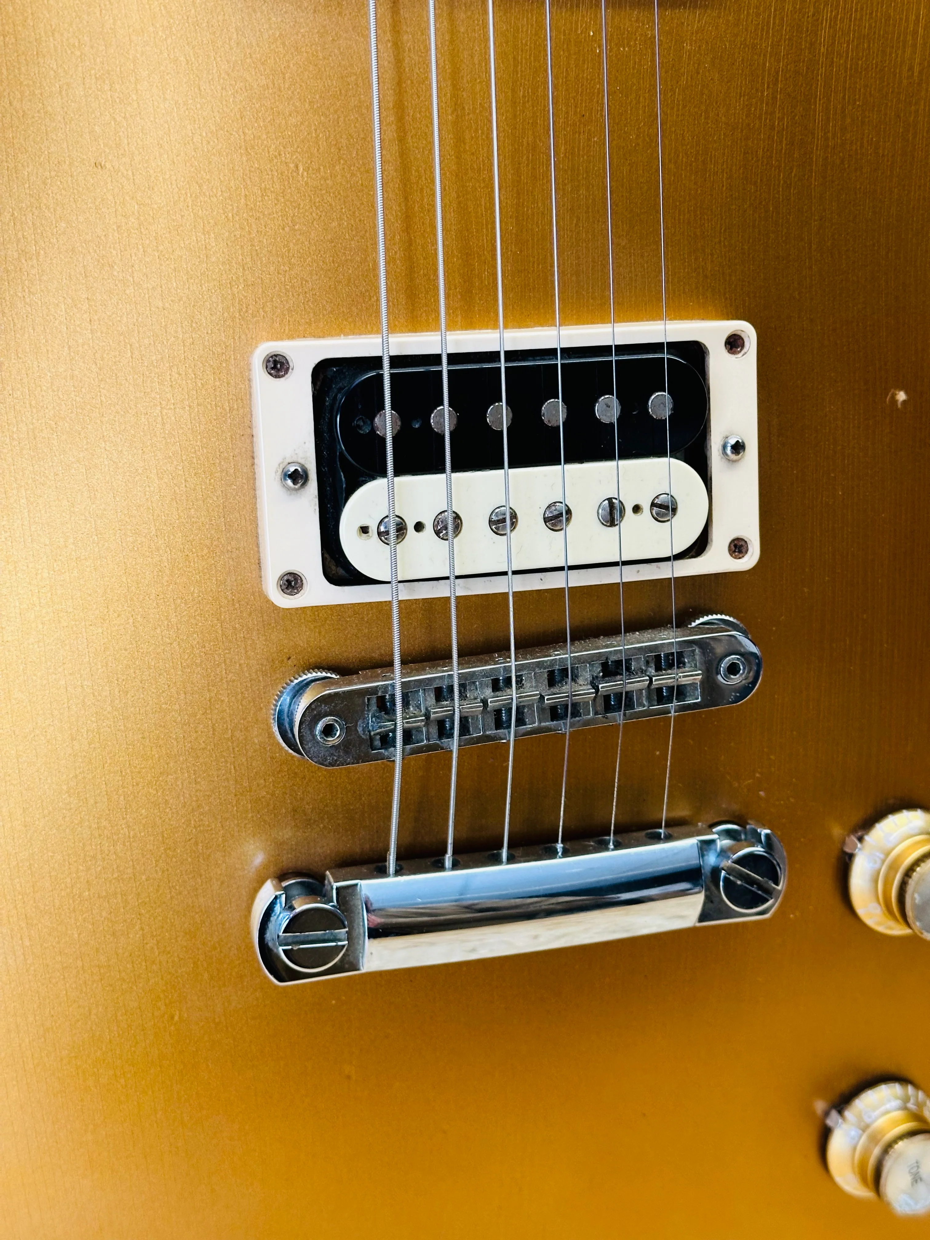 2016 Gibson Les Paul Studio Goldtop - Pre-owned - Image 16