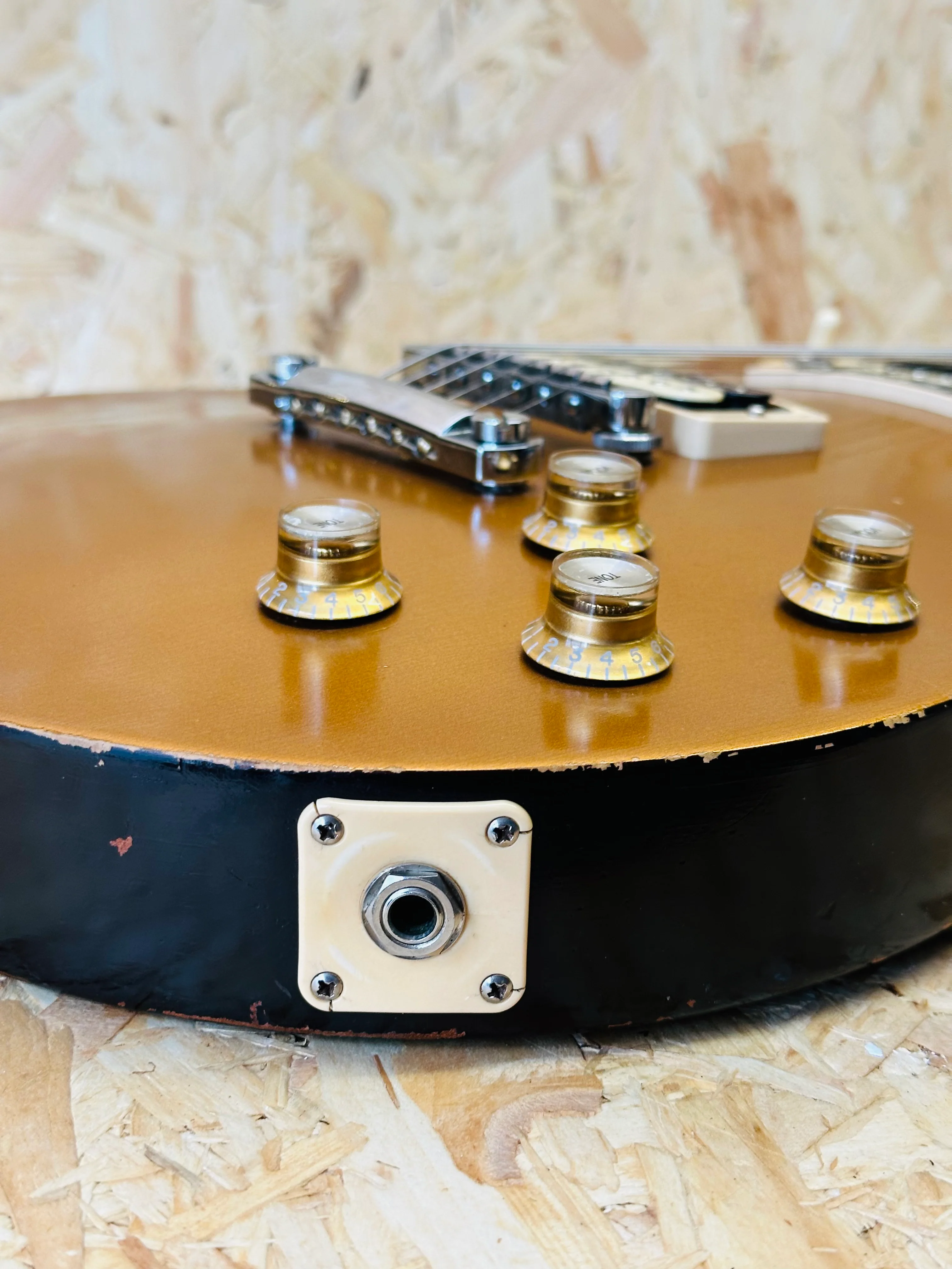 2016 Gibson Les Paul Studio Goldtop - Pre-owned - Image 25