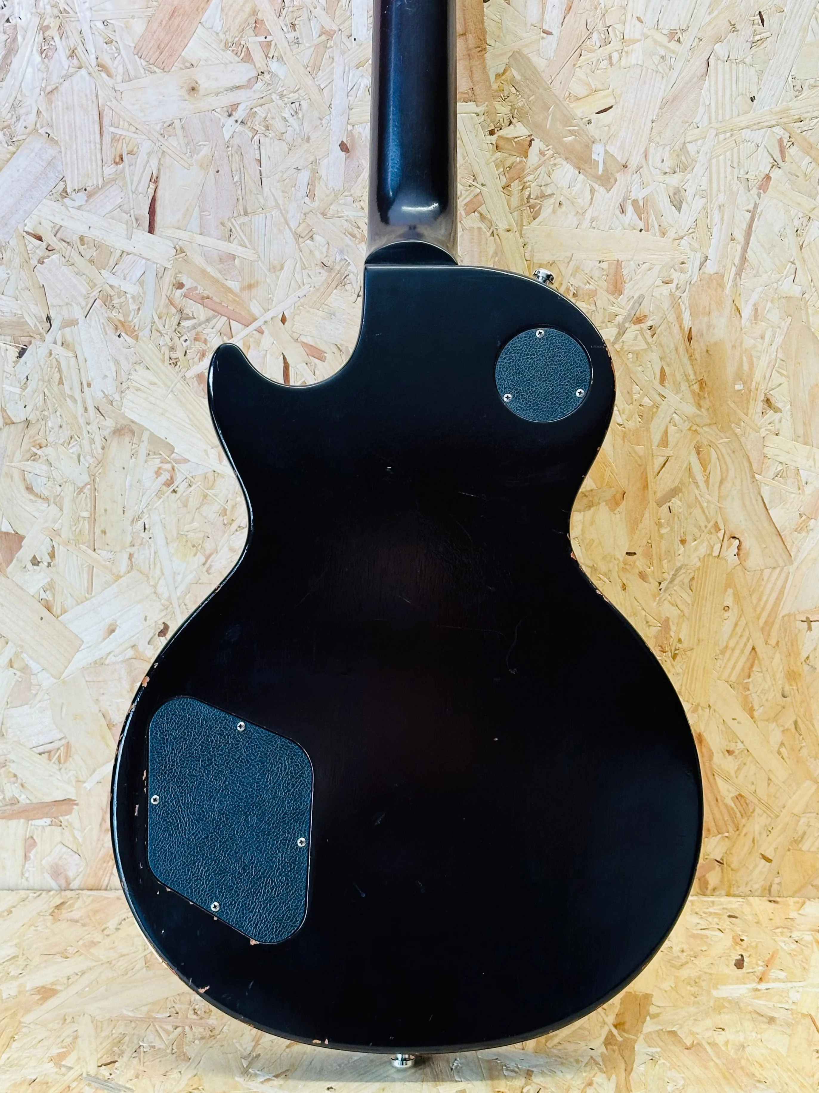 2016 Gibson Les Paul Studio Goldtop - Pre-owned - Image 3