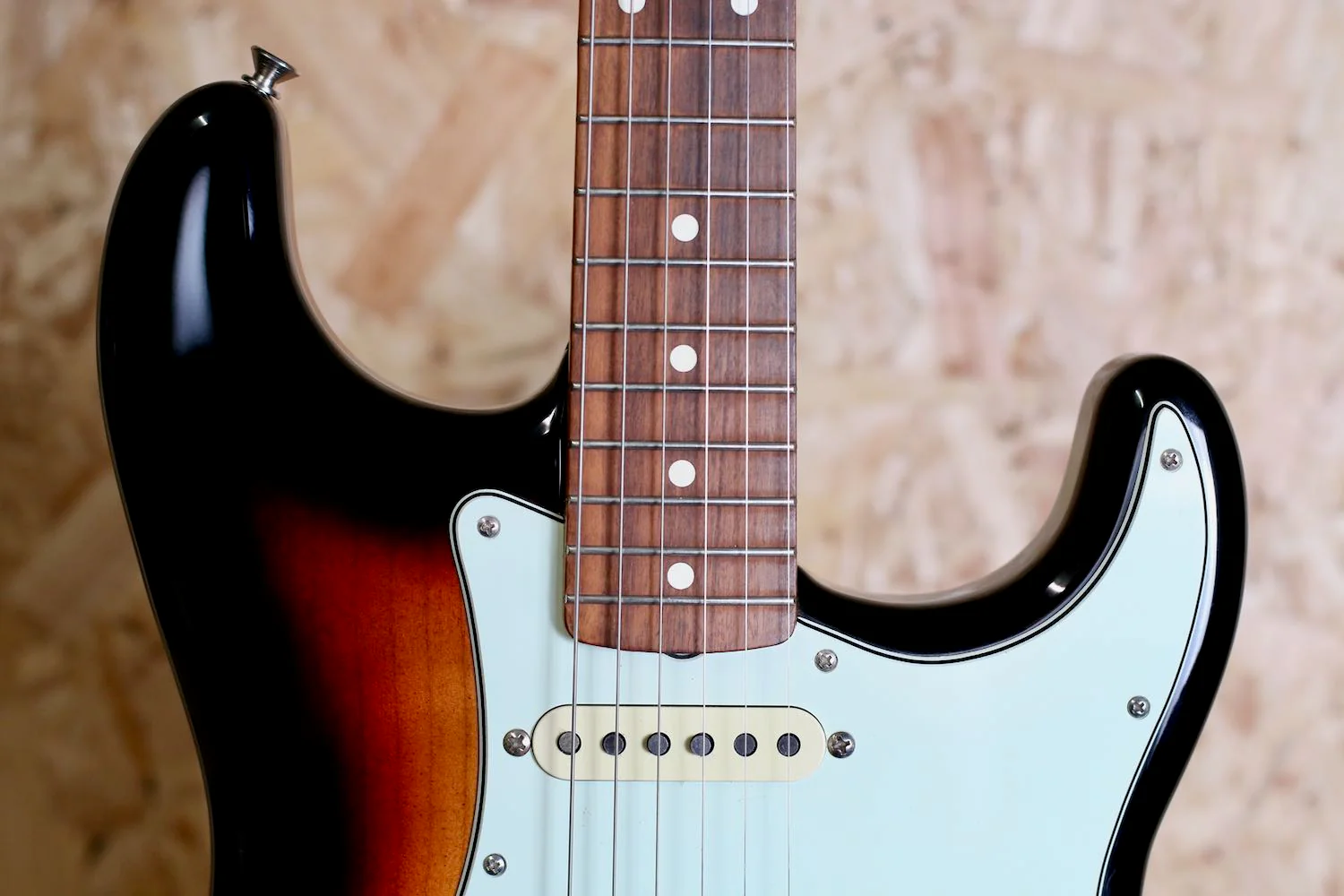 2020 Fender Mex Vintera 60's Stratocaster 3TS Sunburst w/Gigbag - Pre-owned - Image 4