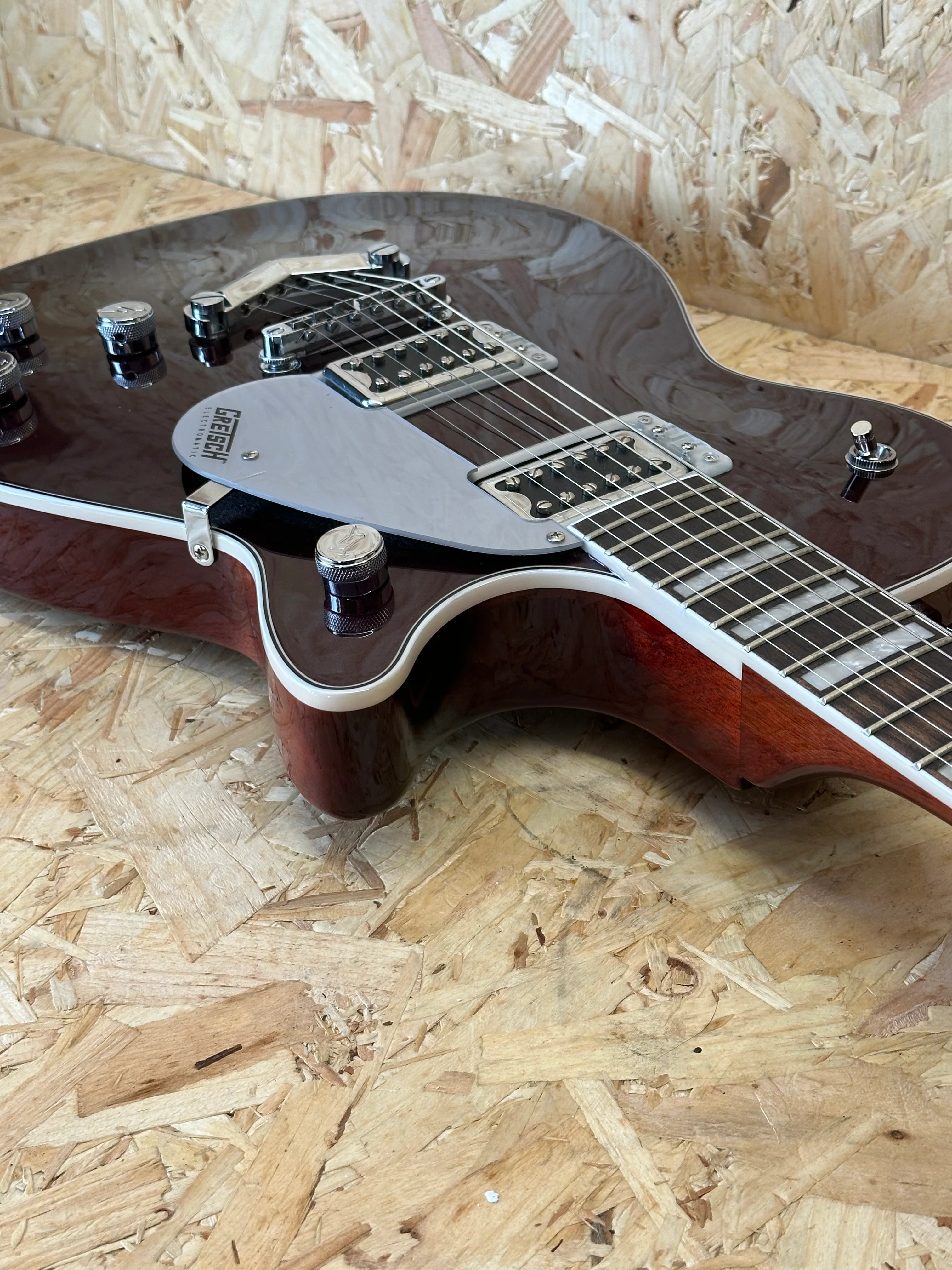 2020 Gretsch Electromatic G5220 Jet Dark Cherry Metallic - Pre-owned - Image 19