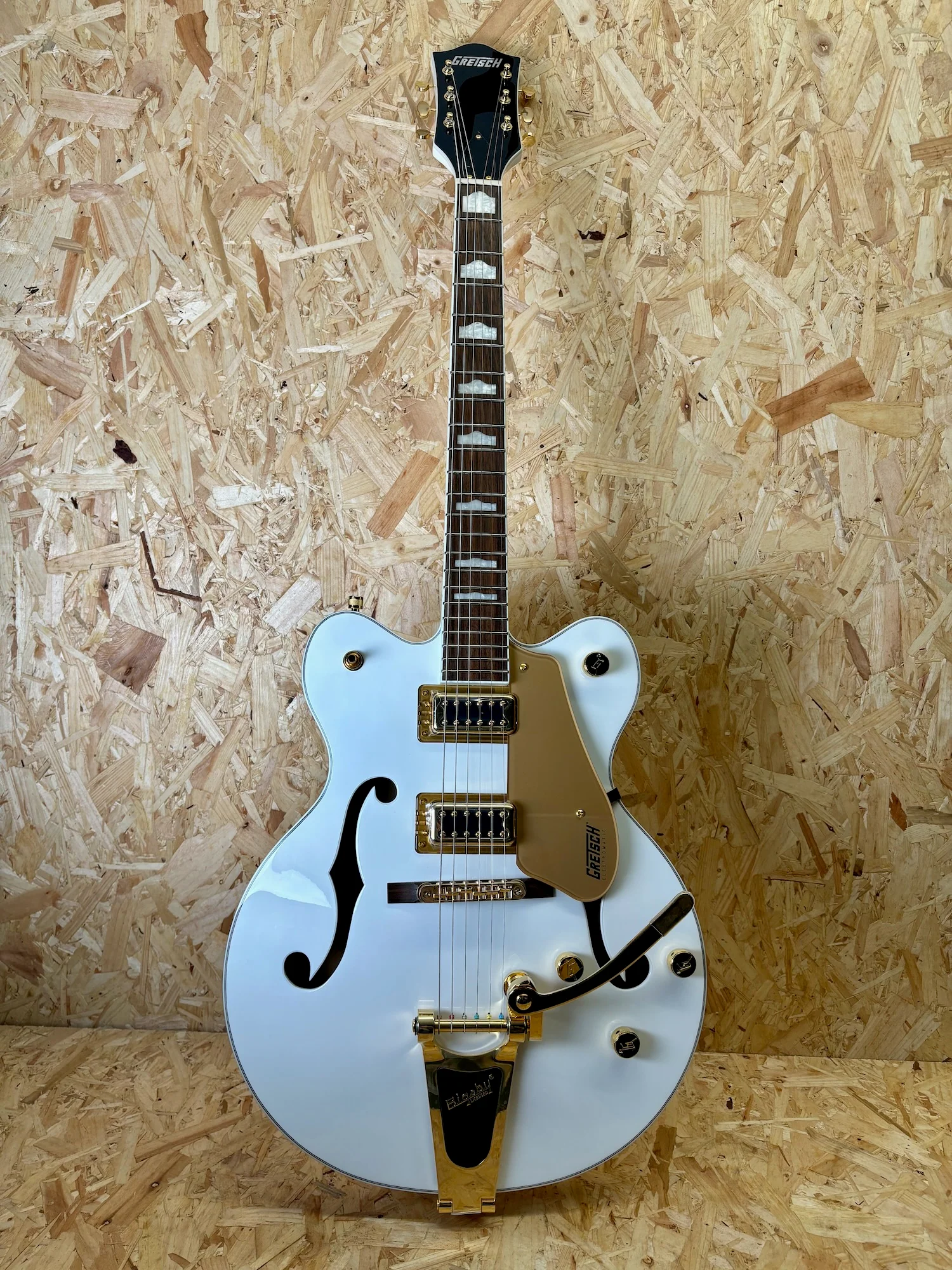 B-Stock Gretsch G5422TG Electromatic® Classic Hollow Body Double-Cut with Bigsby® - Snowcrest White - Image 2