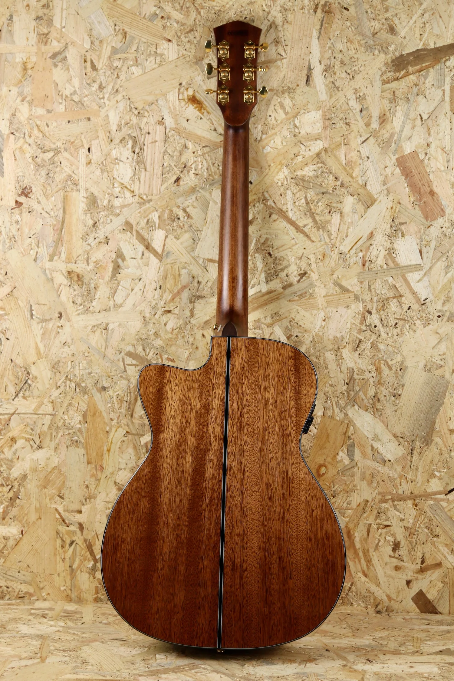 Cort Gold OC6 Electro Acoustic Cutaway Spruce/Mahogany All Solid Woods w/Gigbag - Pre-owned - Image 16