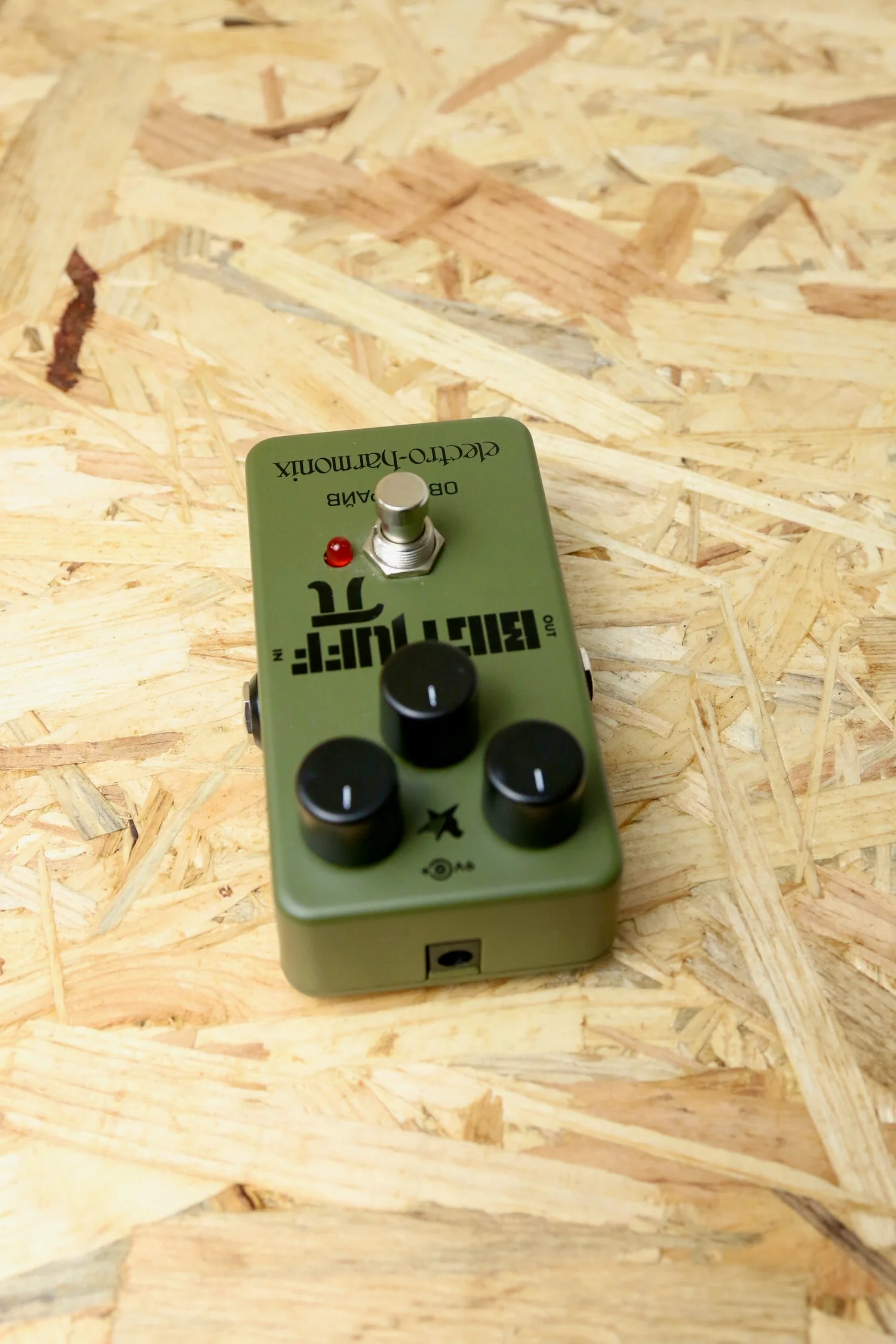 Electro Harmonix Green Russian Big Muff Pedal - Boxed - Pre-owned - Image 8