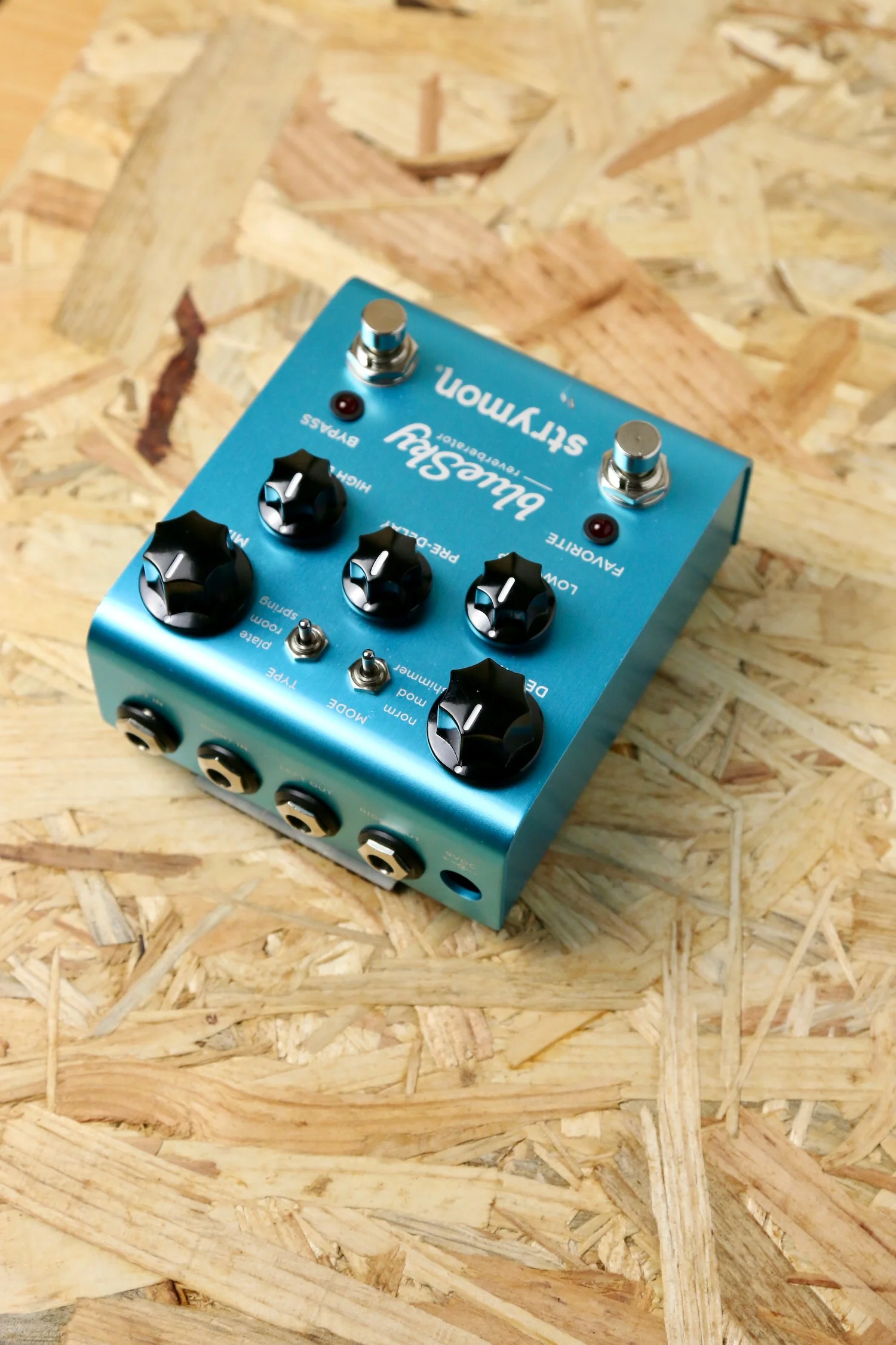 Strymon Blue Sky V1 Reverb Pedal - Boxed - Pre-owned - Image 4