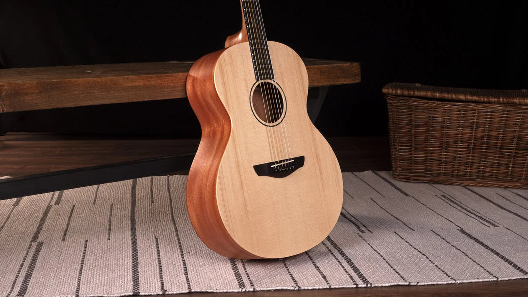 Faith Naked Neptune Acoustic Guitar inc Gigbag - Image 5