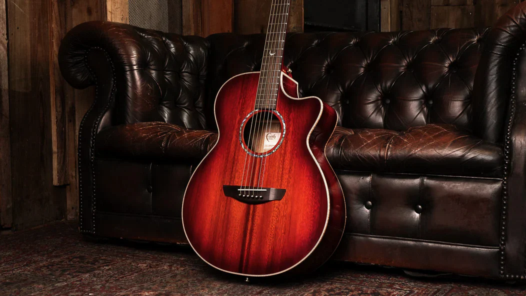 Faith Venus Blood Moon Electro Acoustic Guitar Cutaway Inc/Hardcase - Image 5