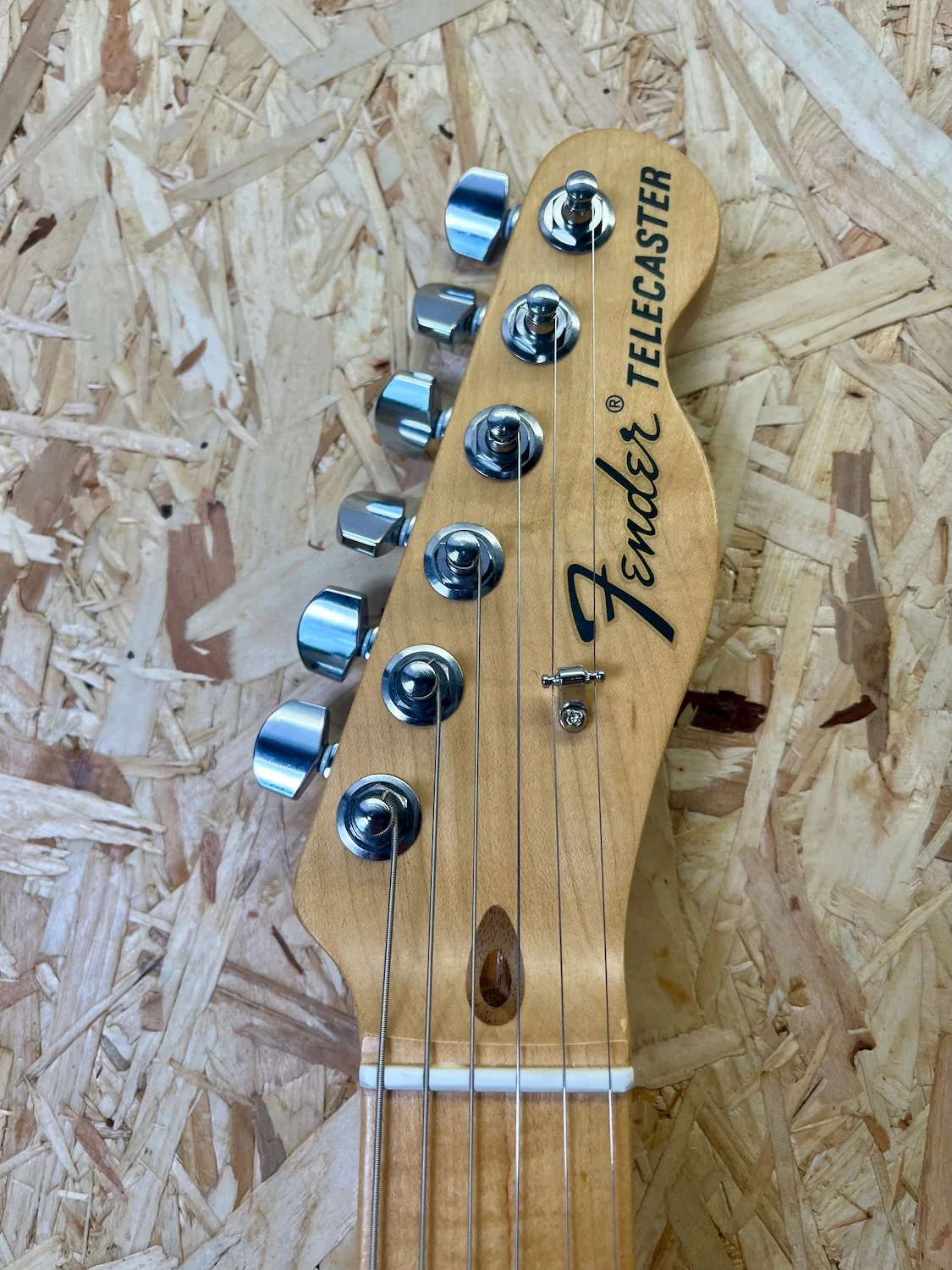 2017 Fender American Special Telecaster - Maple Fingerboard, 3-Color Sunburst - Pre-owned - Image 14