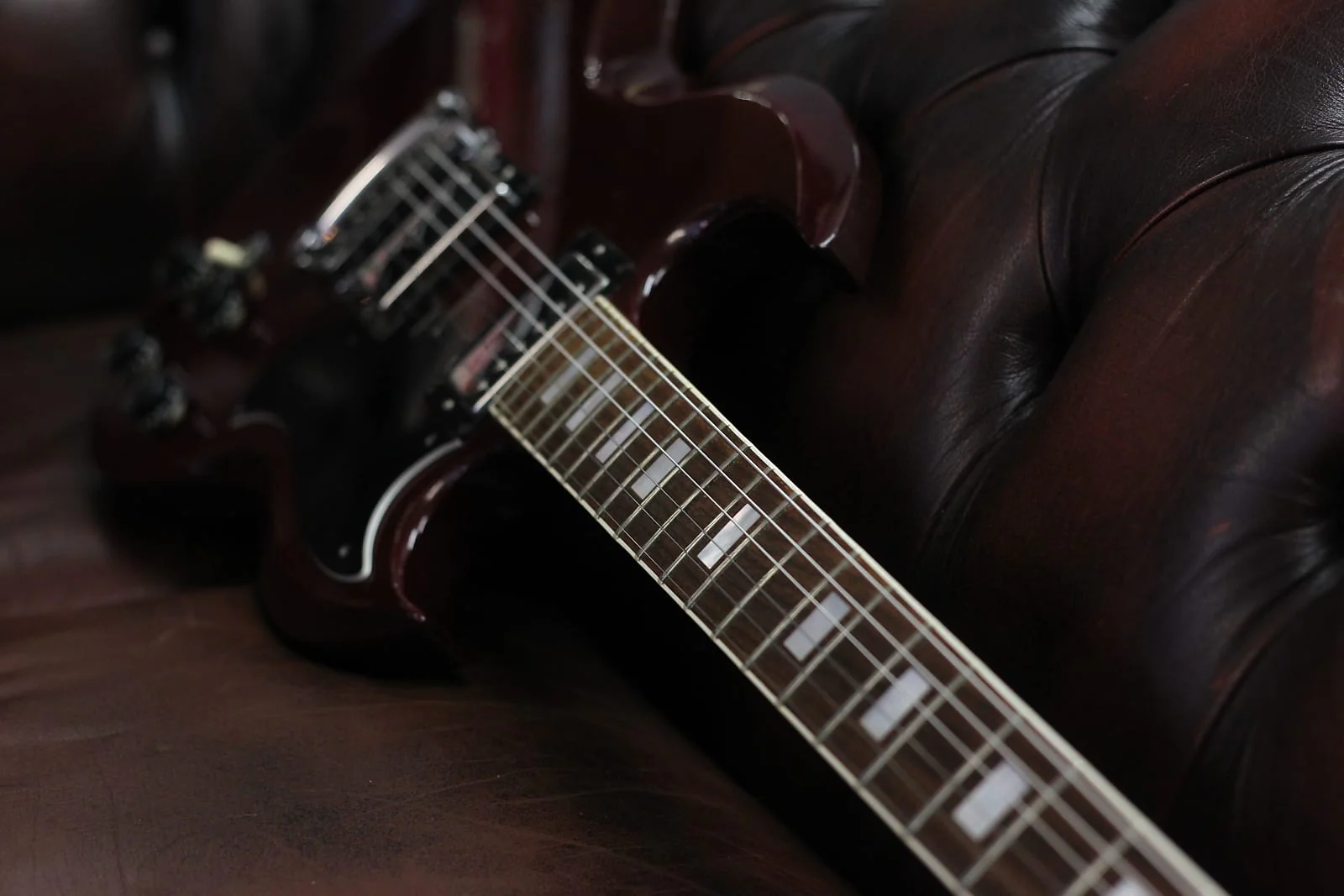 Gibson 1981 SG Standard - Cherry Red - Image 11