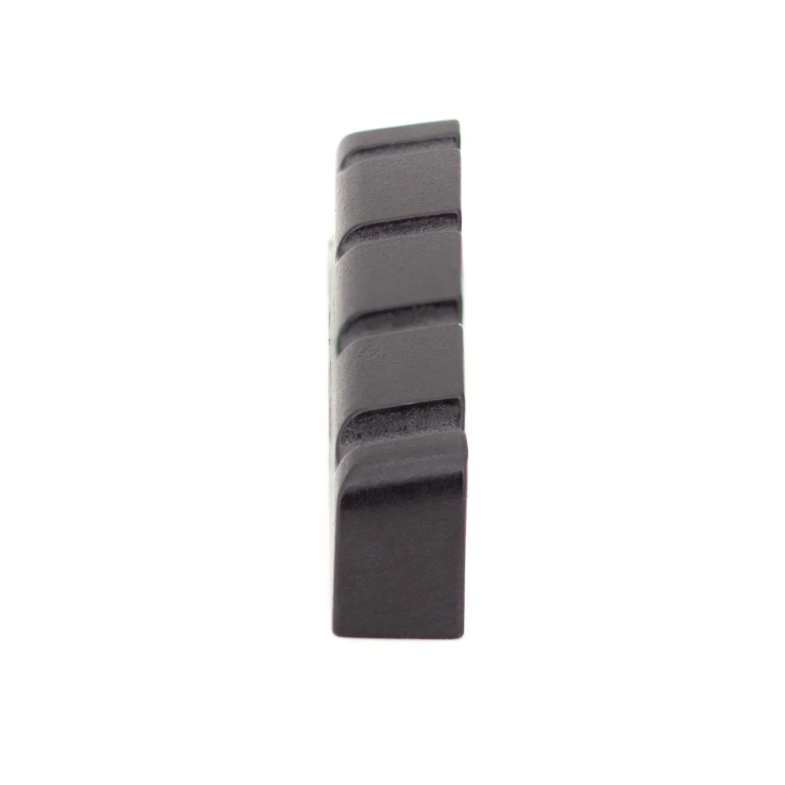GraphTech Black TUSQ XL Nut ~ 4-String Bass 38mm x 6mm - Image 3