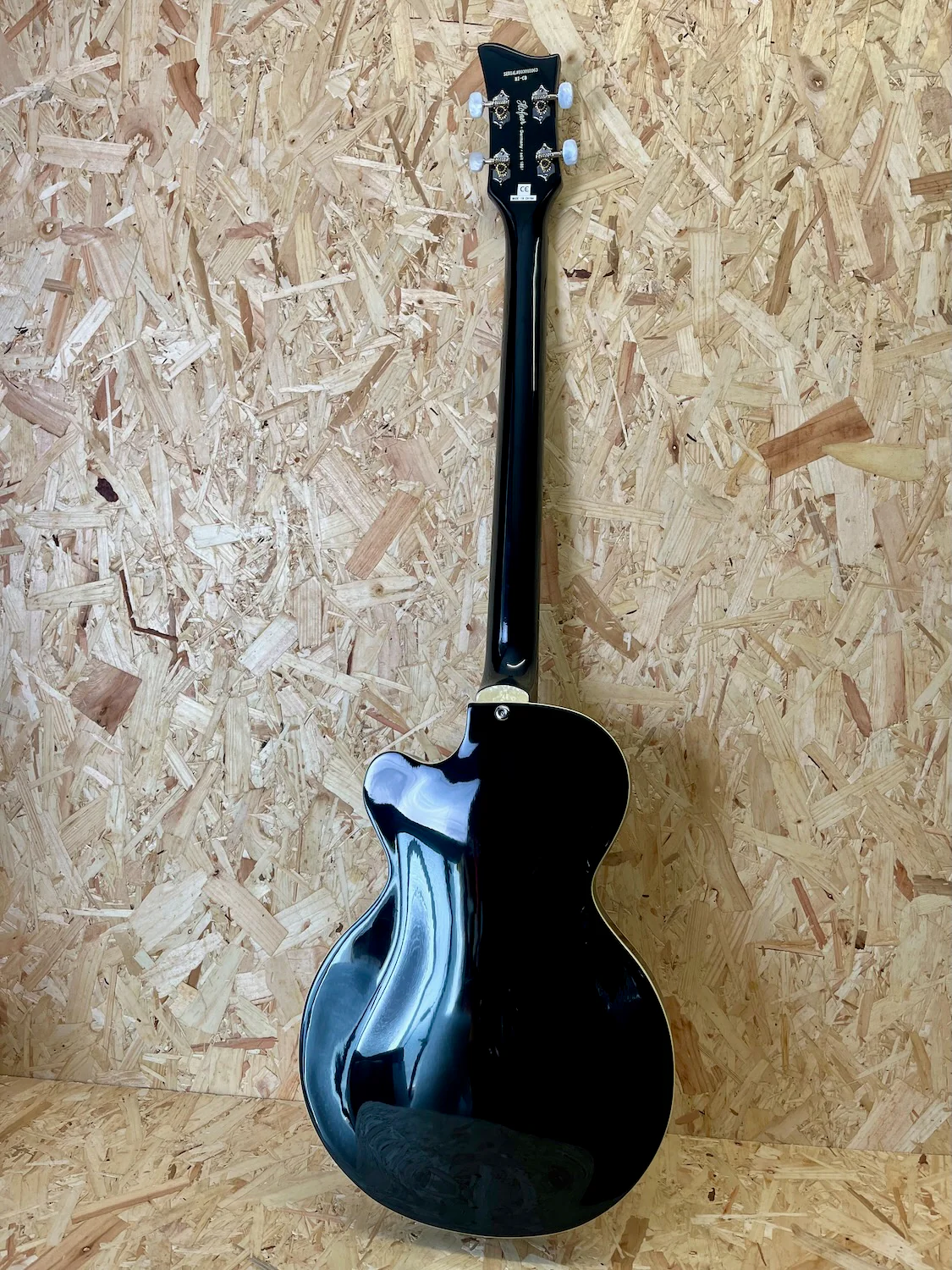 Hofner Ignition SE Club Hollow Body Bass - Solid Black - (B-Stock) - Image 7
