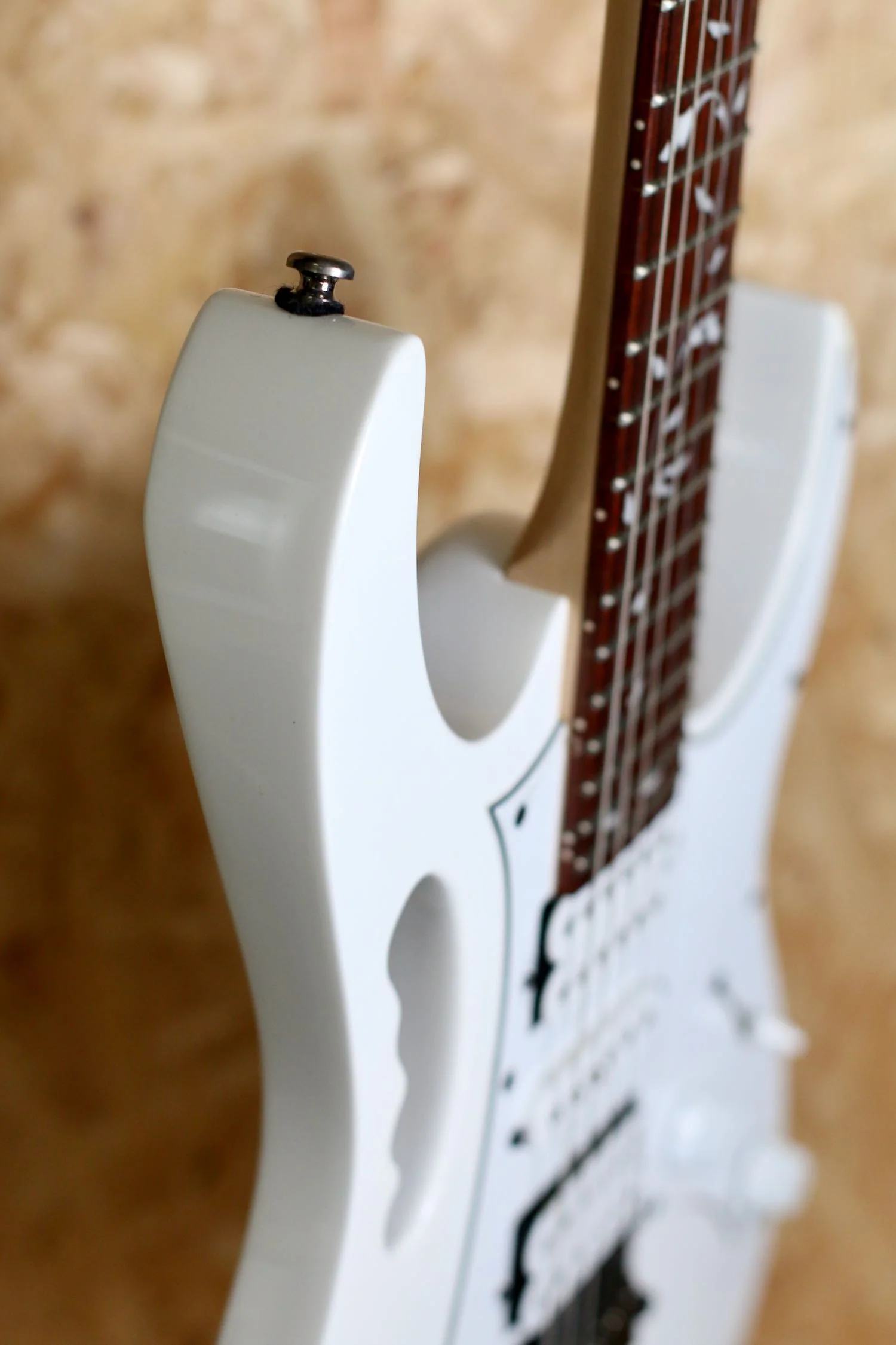 Ibanez JEM JR Electric Guitar in White - Pre-owned - Image 12