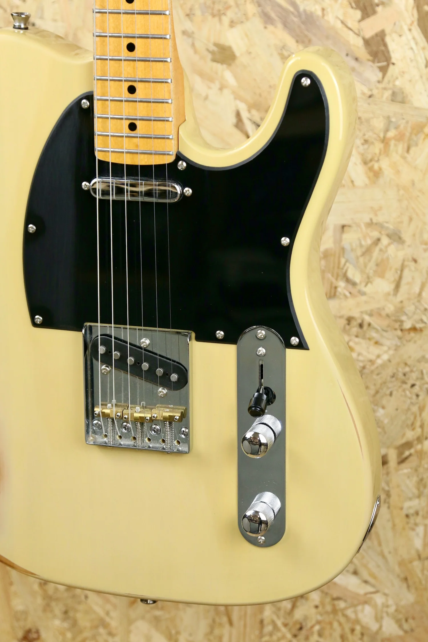 Jet Guitars JT-350 Relic Butterscotch - Pre-owned - Image 22