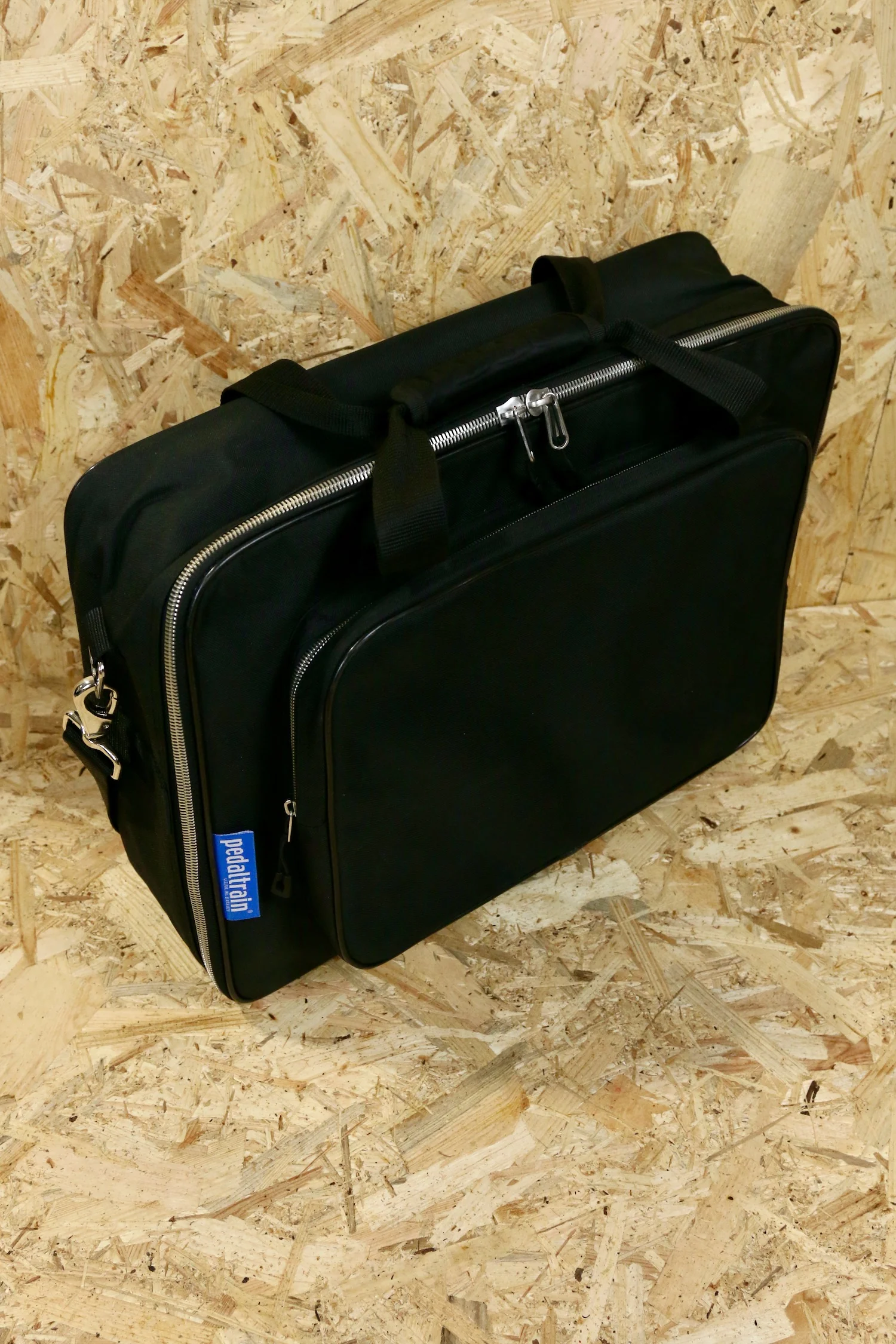 Pedaltrain Classic Junior Pedalboard with Padded Soft Case - Pre-owned - Image 6