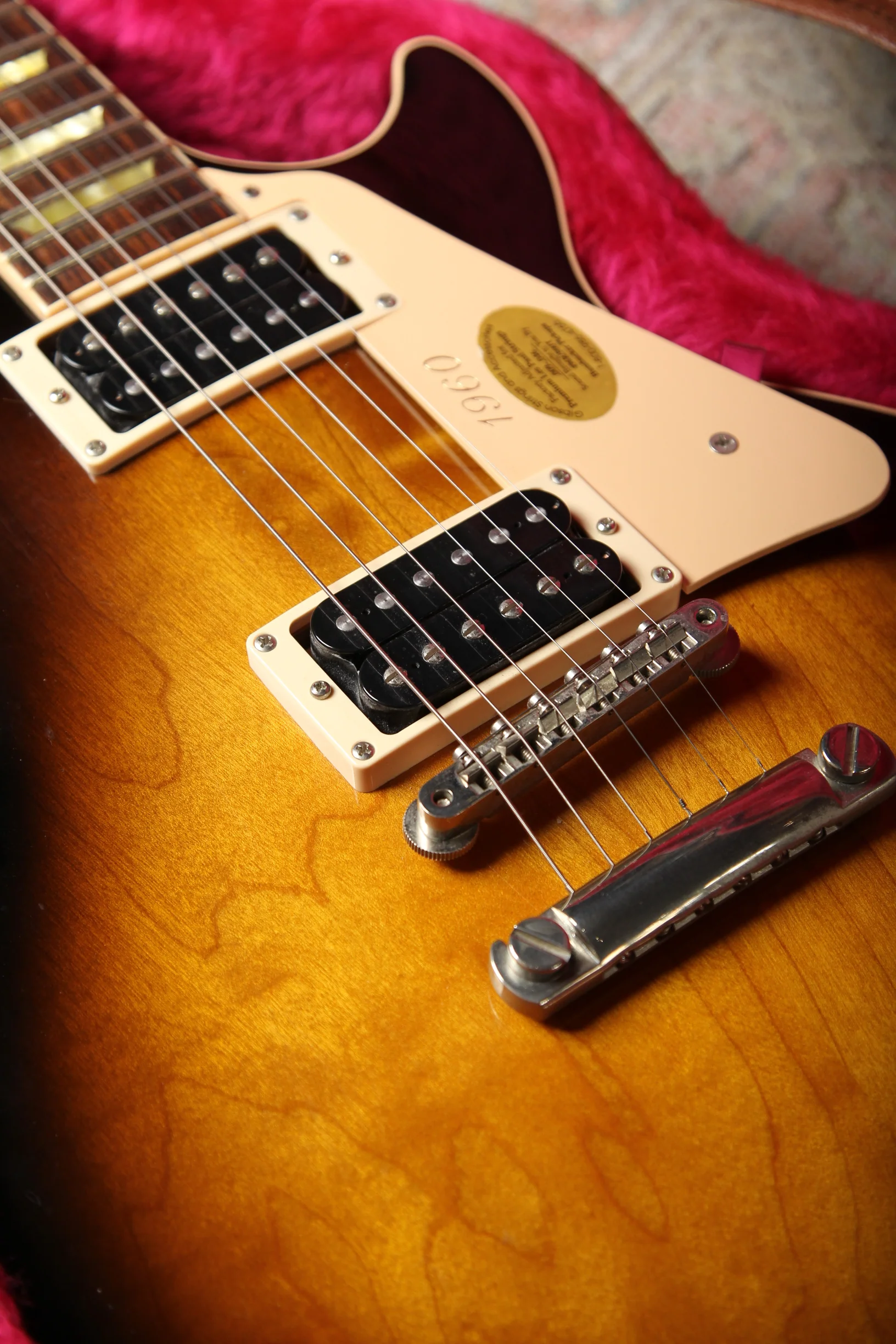 Pre-Owned 2001 Gibson Les Paul Classic 1960 RI - Tobacco Burst - Image 8