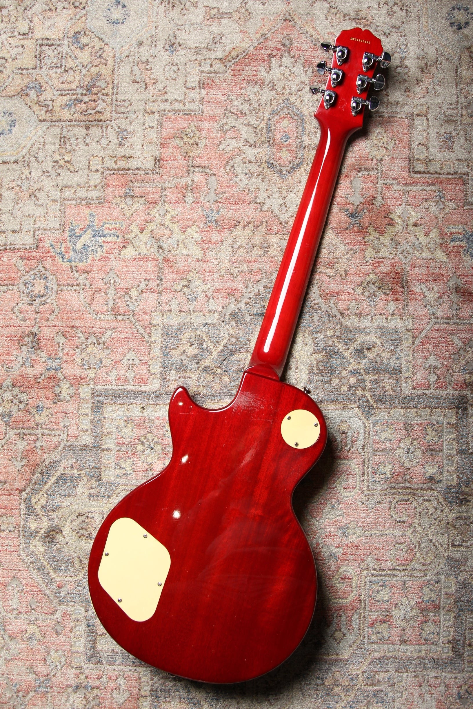 Pre-Owned 2004 Epiphone Les Paul Classic - Cherry Burst - Image 3