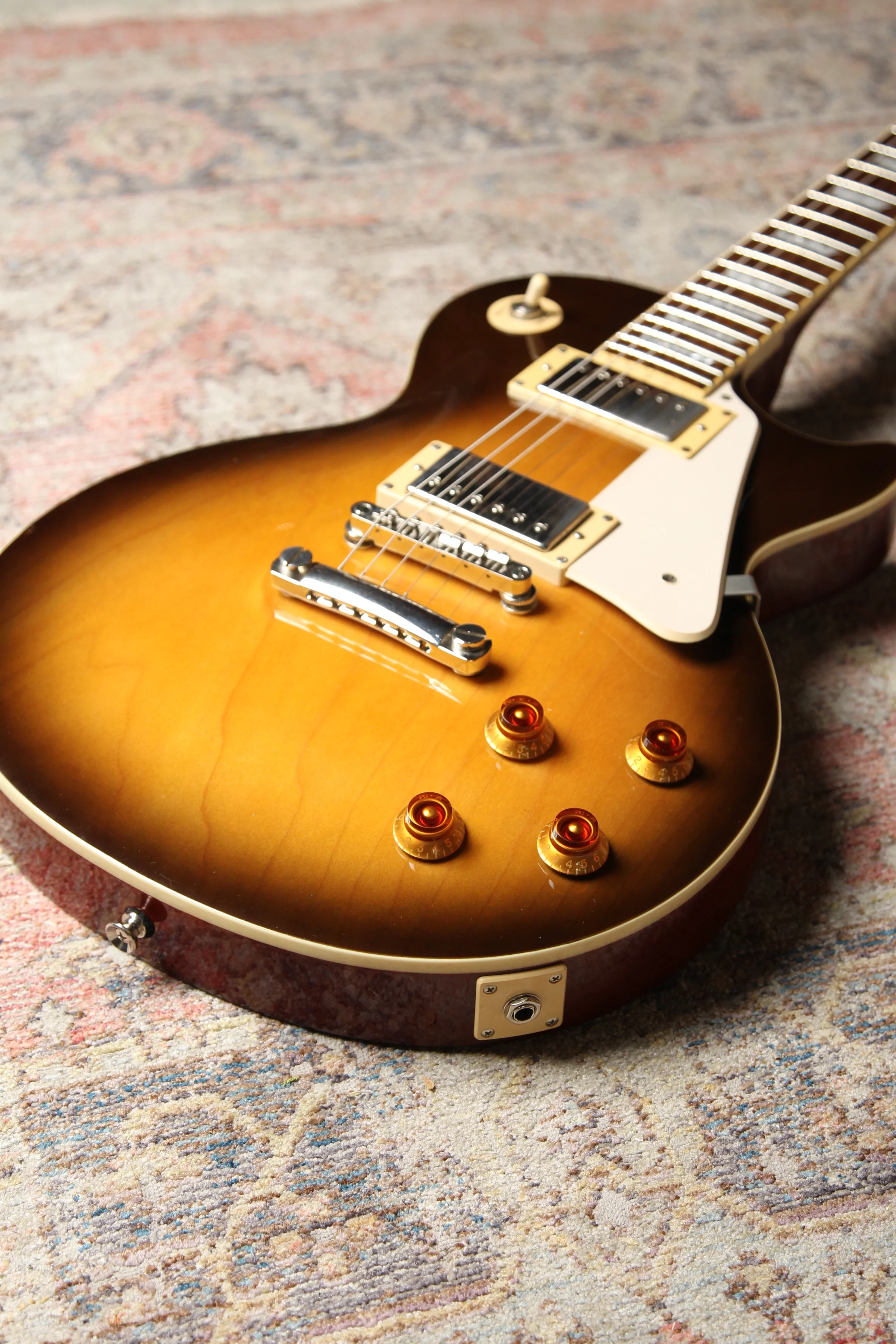 Pre-Owned 2010 Epiphone Les Paul Standard - Dark Honey Burst - Image 13