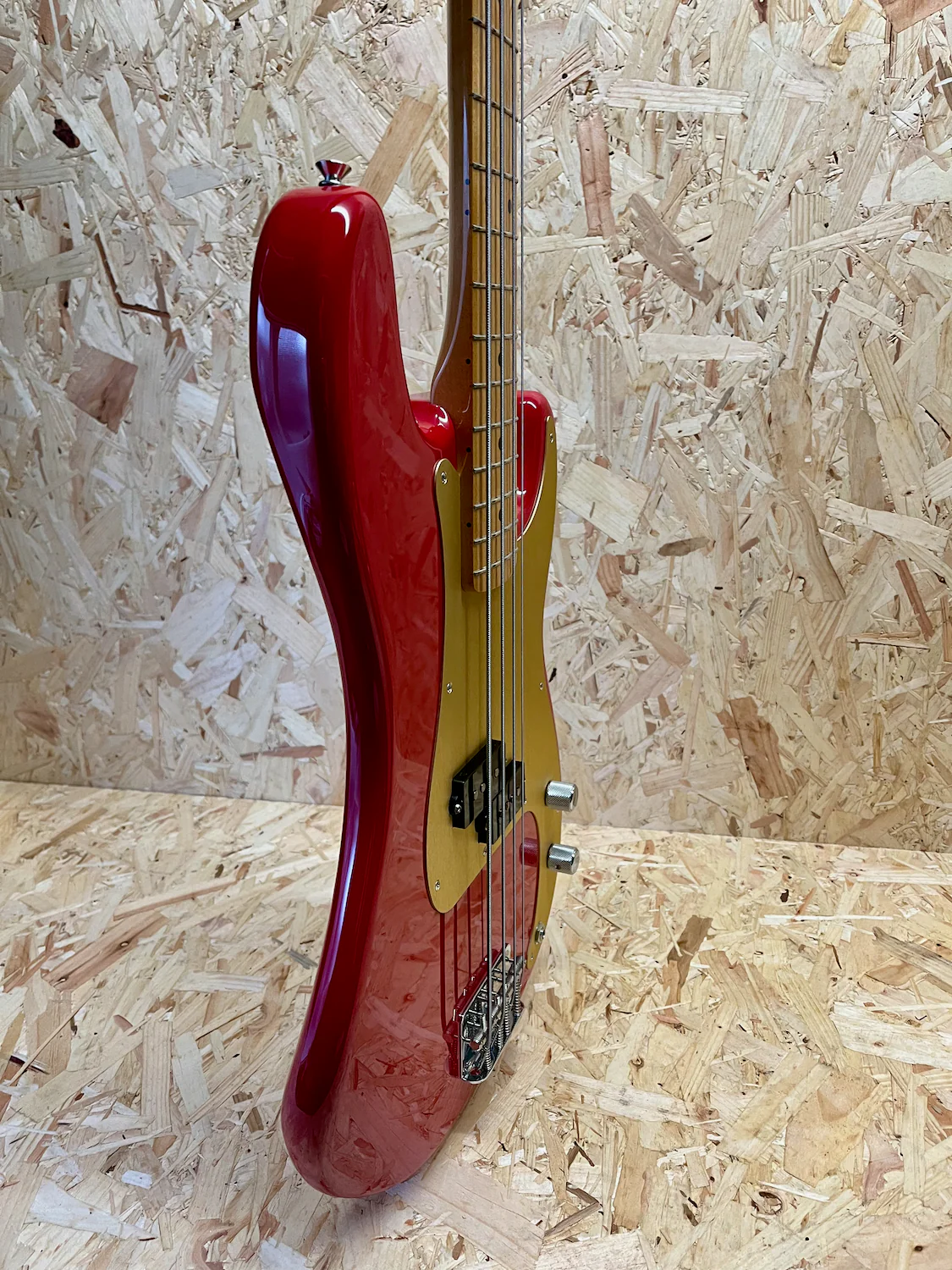 2021 Fender Vintera 50's Precision Bass - Dakota Red - Pre-owned - Image 14