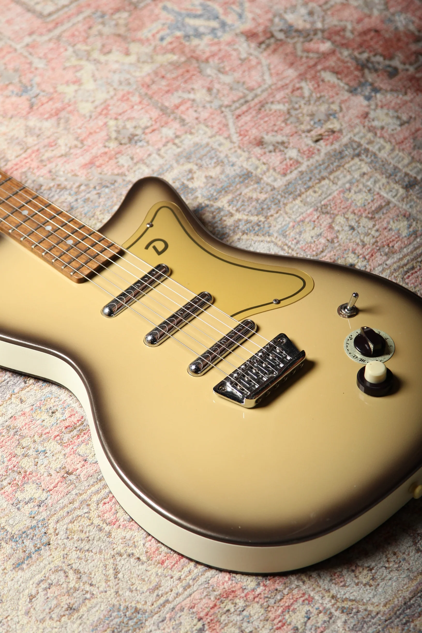 Pre-Owned 90s Danelectro '56 U3 - Korean Made - Image 8