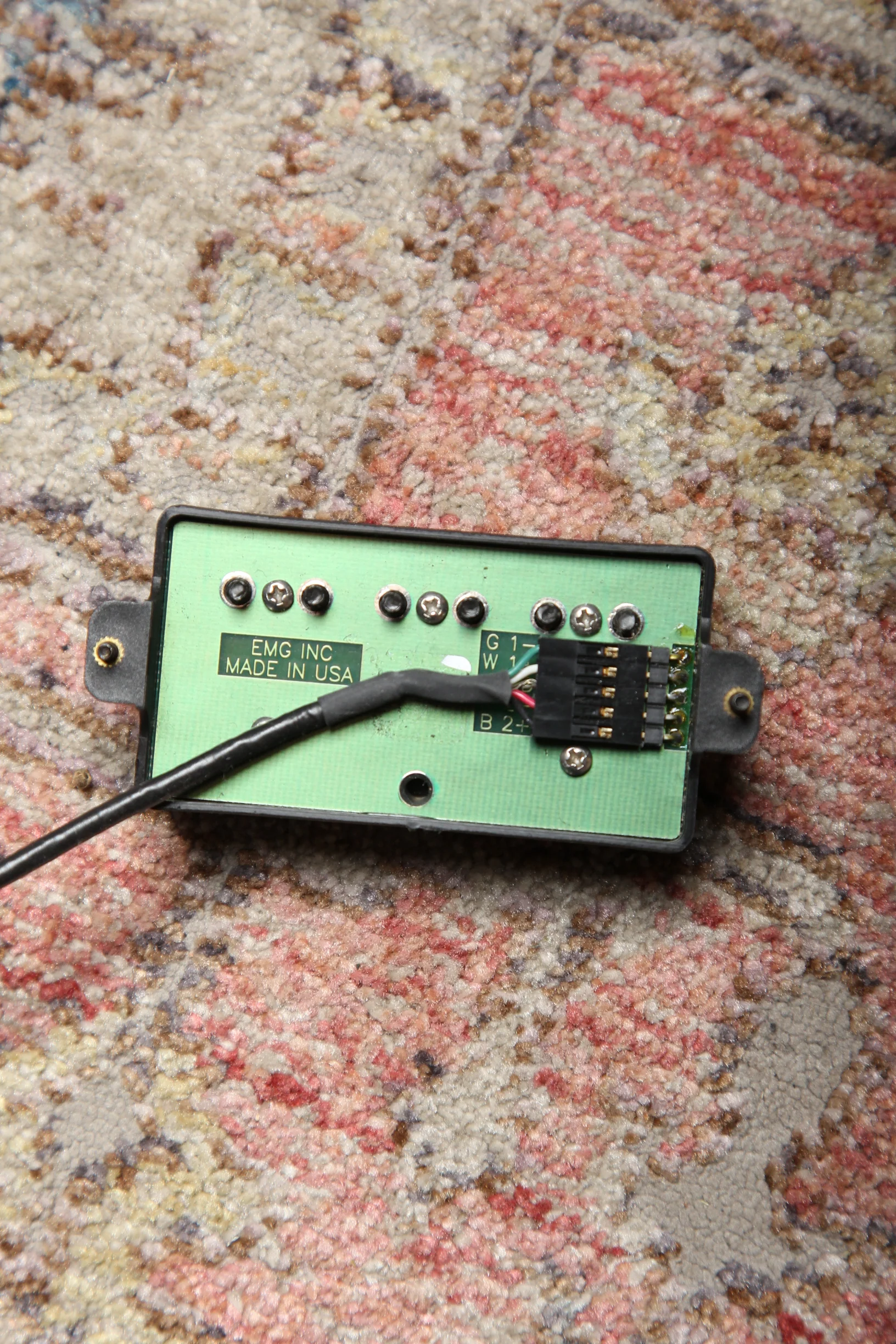 Pre-Owned EMG HZ Passive Pickup - Black (Coil Split) - Image 2