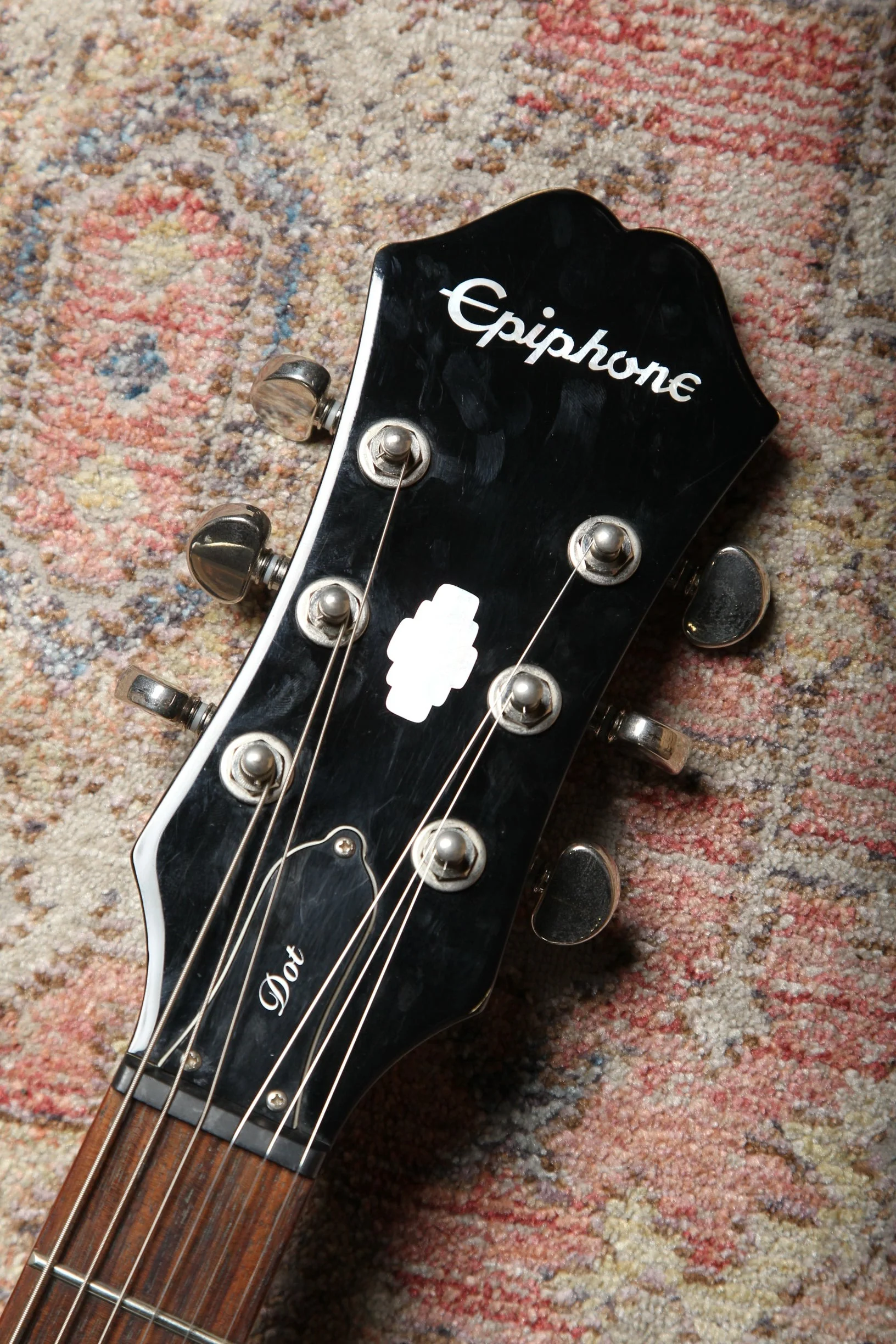 Pre-Owned Epiphone Semi-Hollow 335 Dot - Gloss Black - Image 6