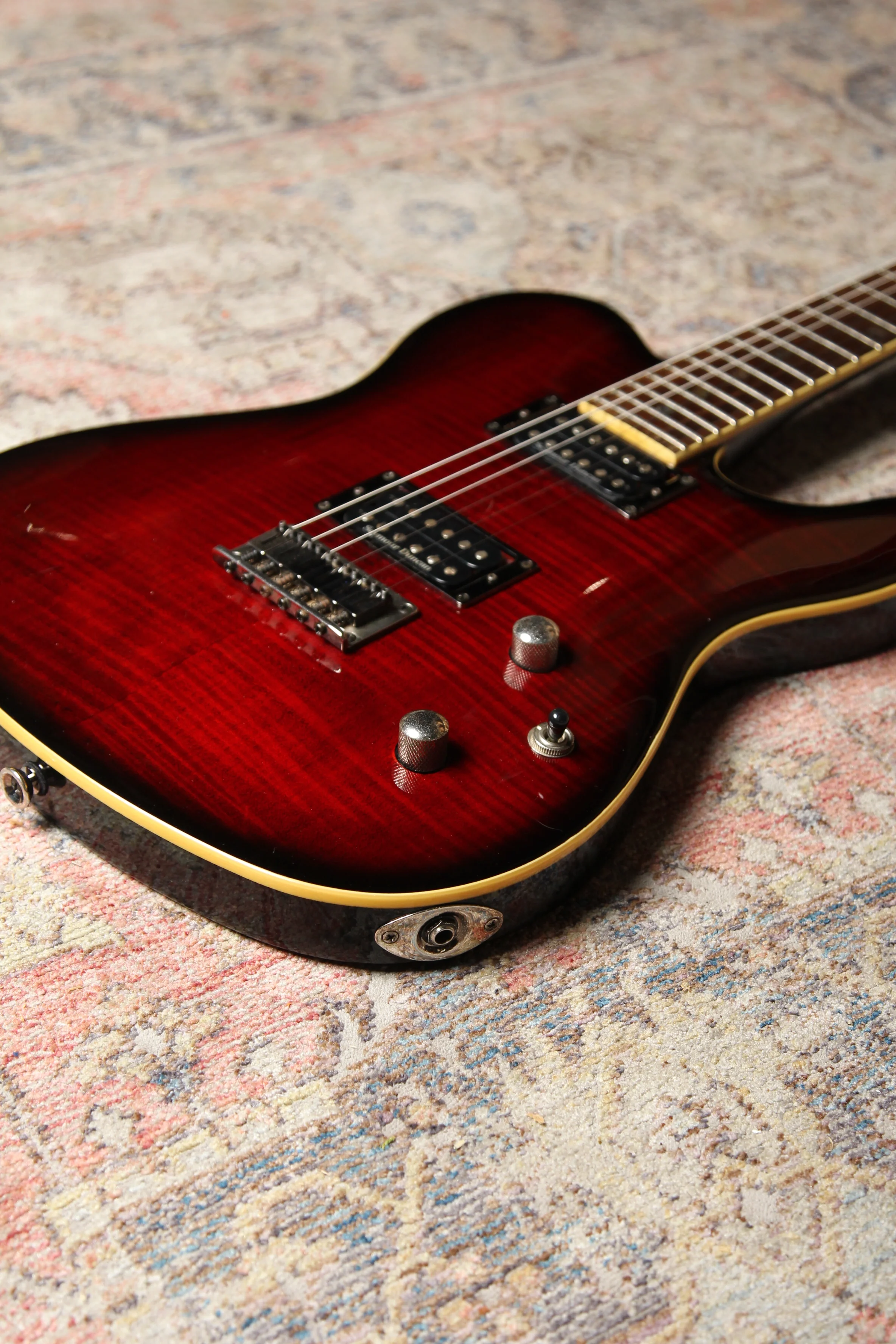 Pre-Owned 2004 Fender Special Edition Custom Telecaster FMT HH - Black Cherry Burst - Image 16