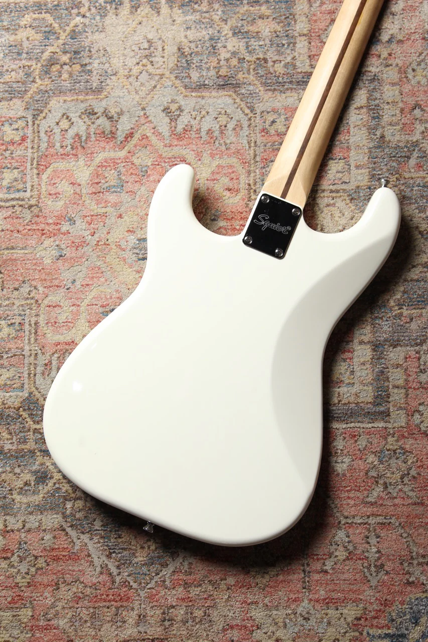 Pre-owned Squier Bullet Stratocaster HSS Hardtail - White - Image 3