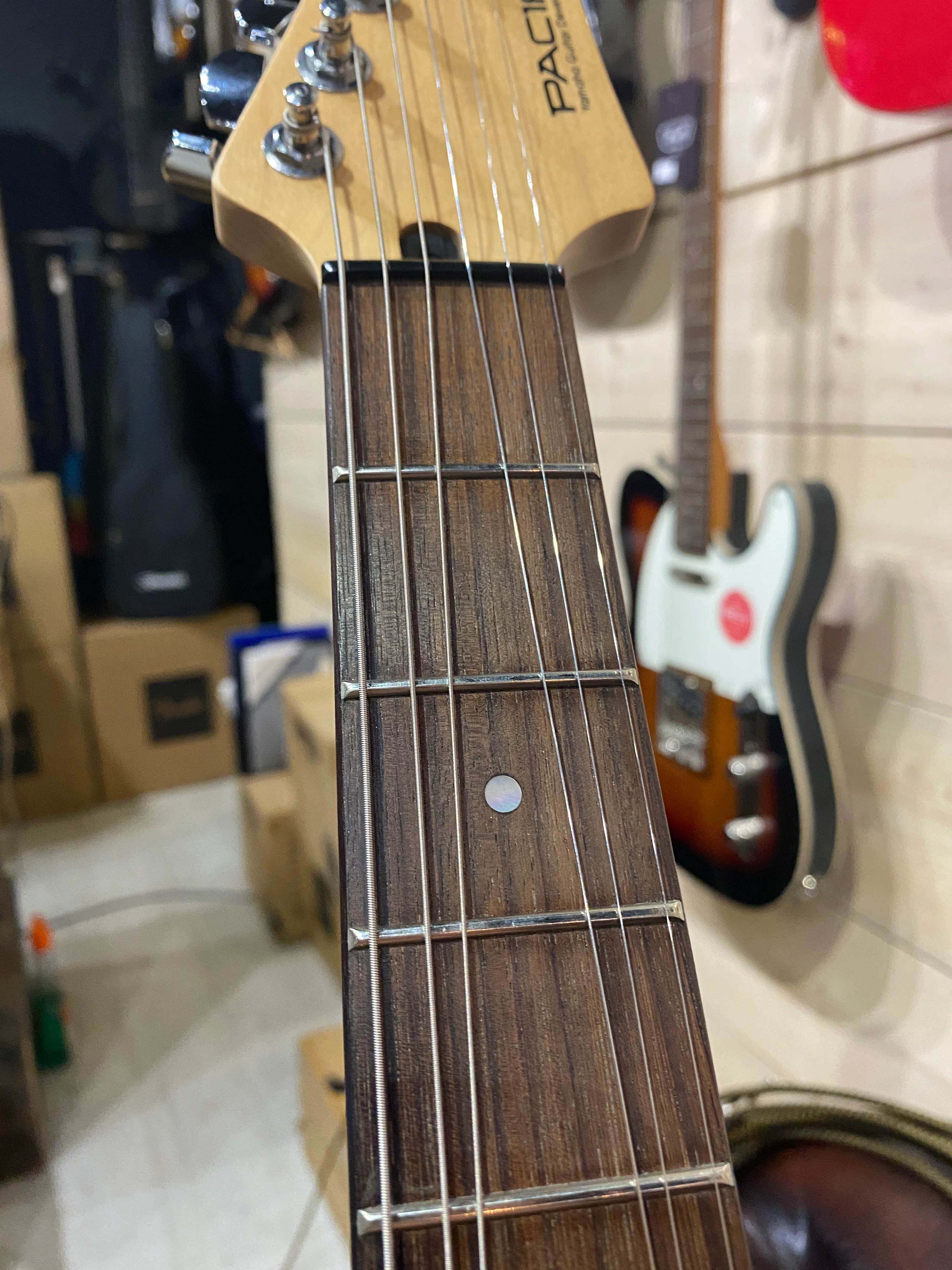 Pre-owned Yamaha Pacifica 112V HSS with Coil Tap in Natural - Image 9
