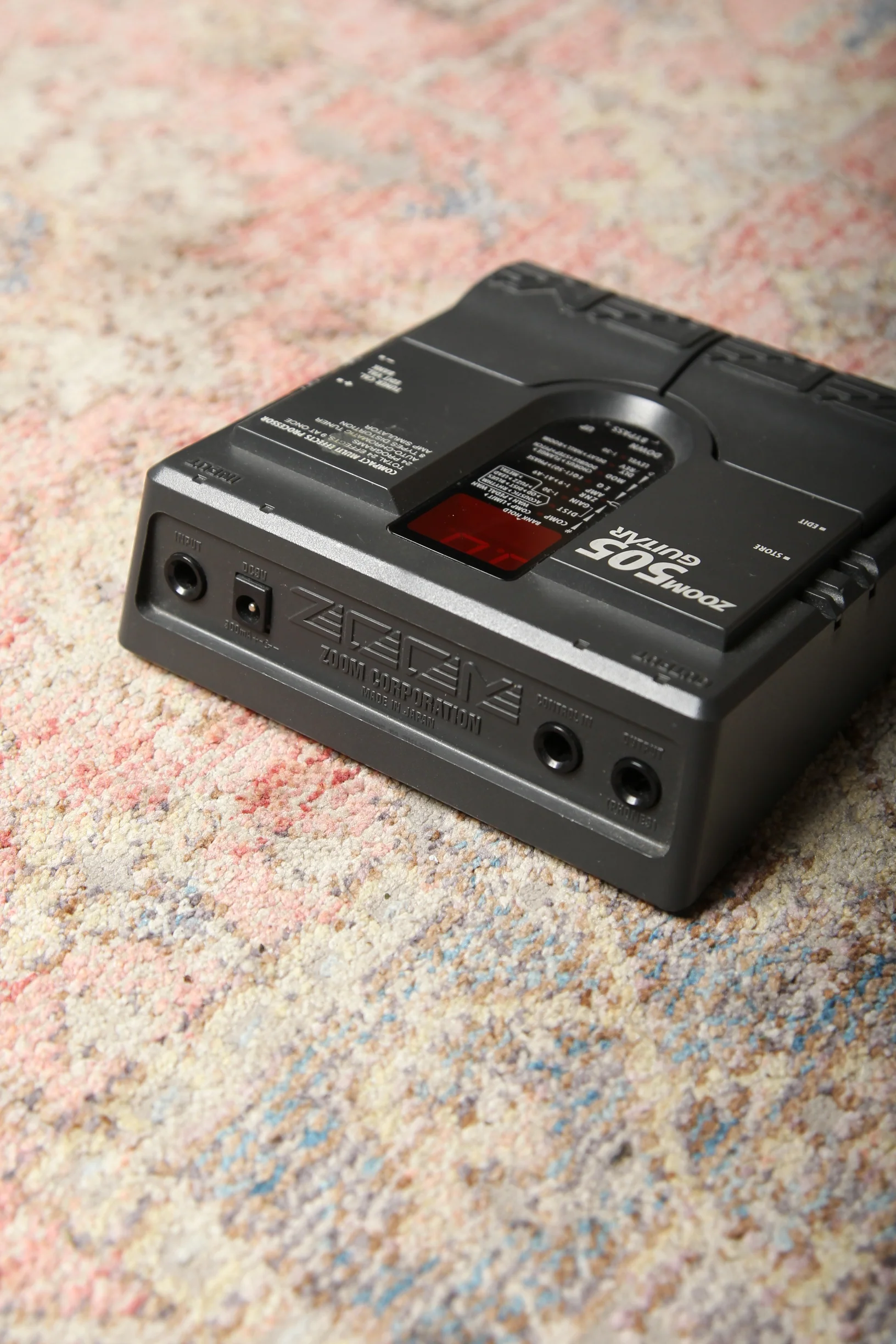 Pre-Owned ZOOM 505 Guitar Compact Multi Effects Processor w/ZOOM expression pedal - Image 4