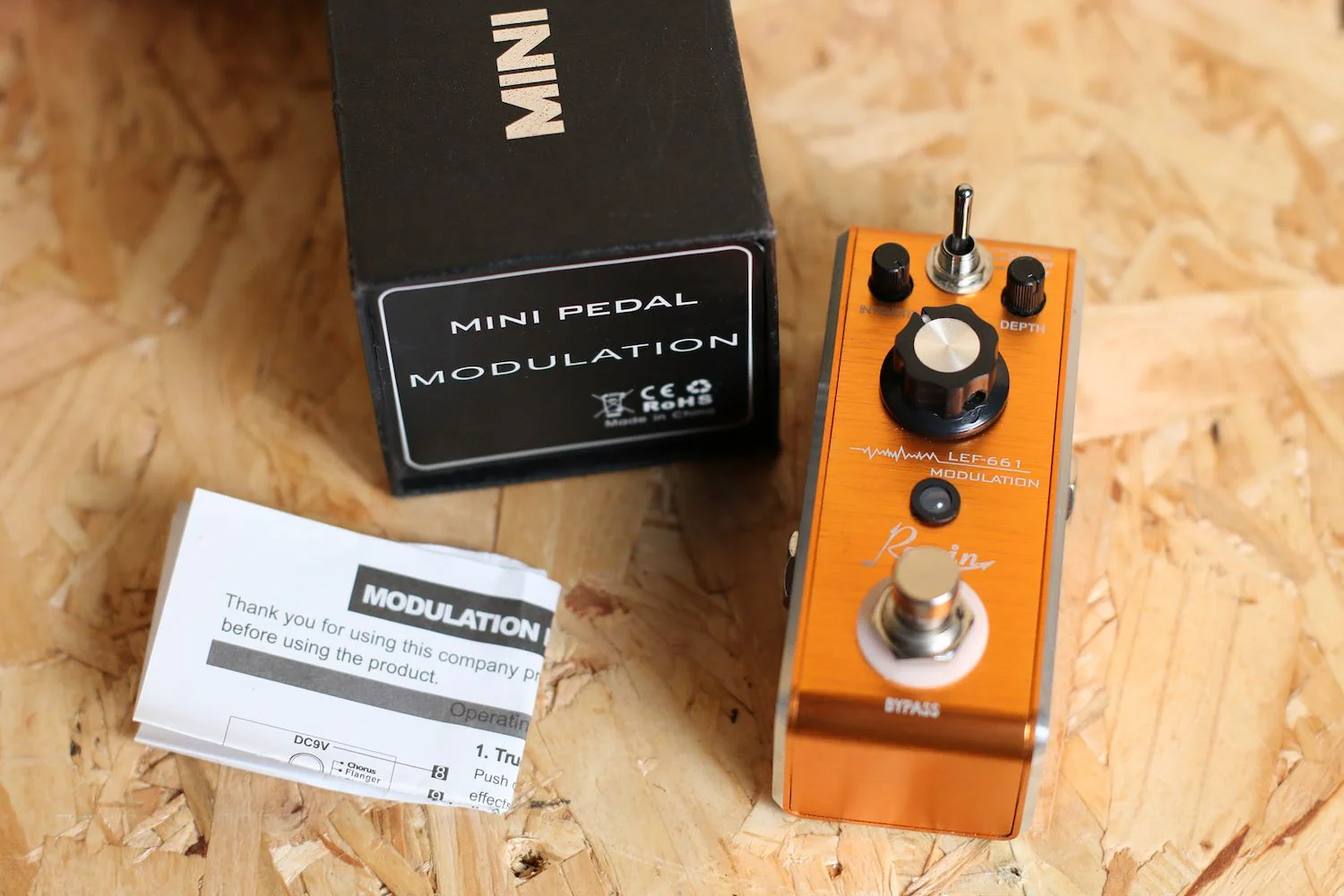 Rowin Modulation LEF-661 Chorus / Flanger / Phaser - Pre-owned - Image 3