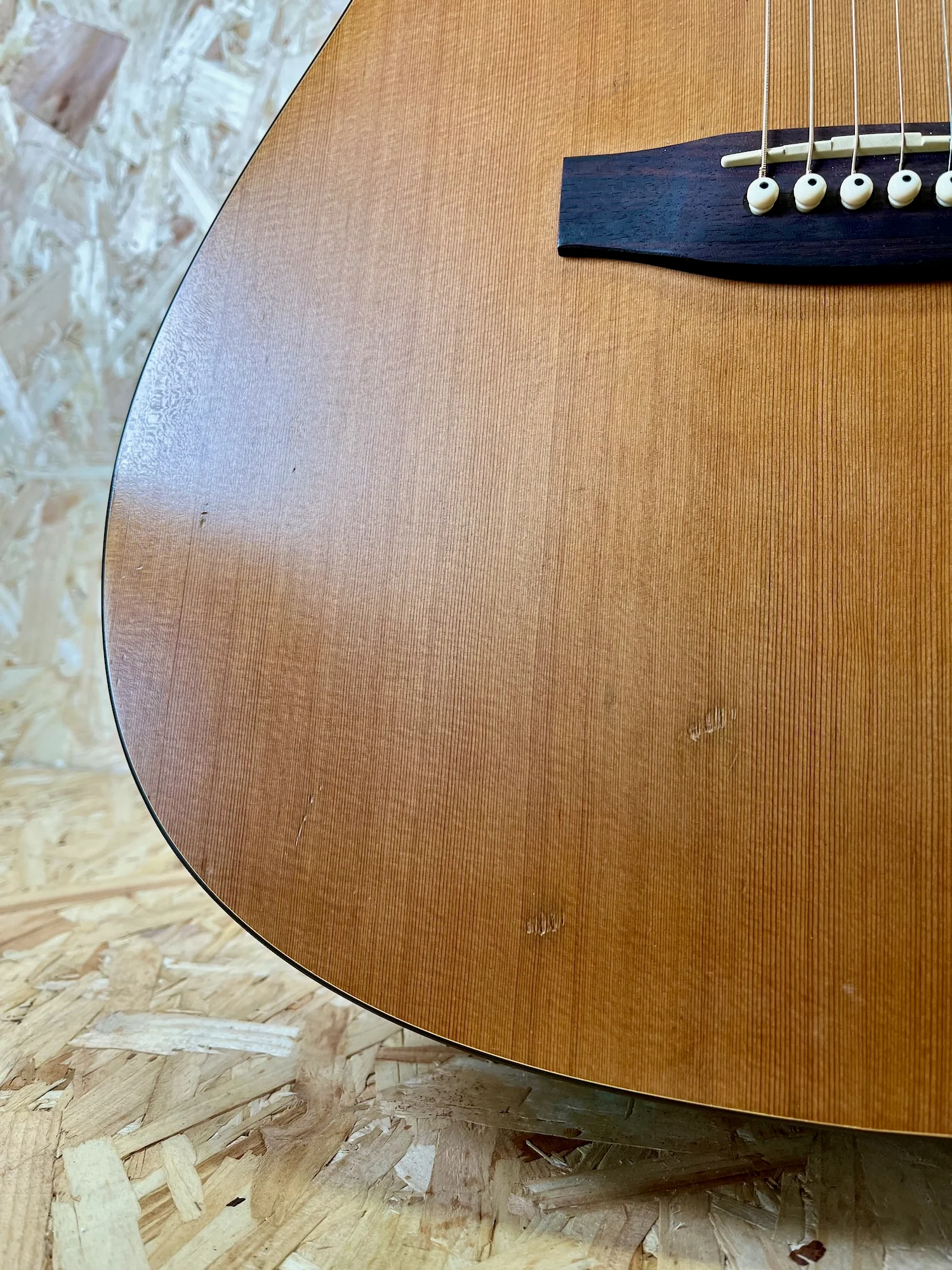 Simon & Patrick S&P 6 CW CEDAR Solid Top Electro Acoustic Guitar - Pre-owned - Image 4