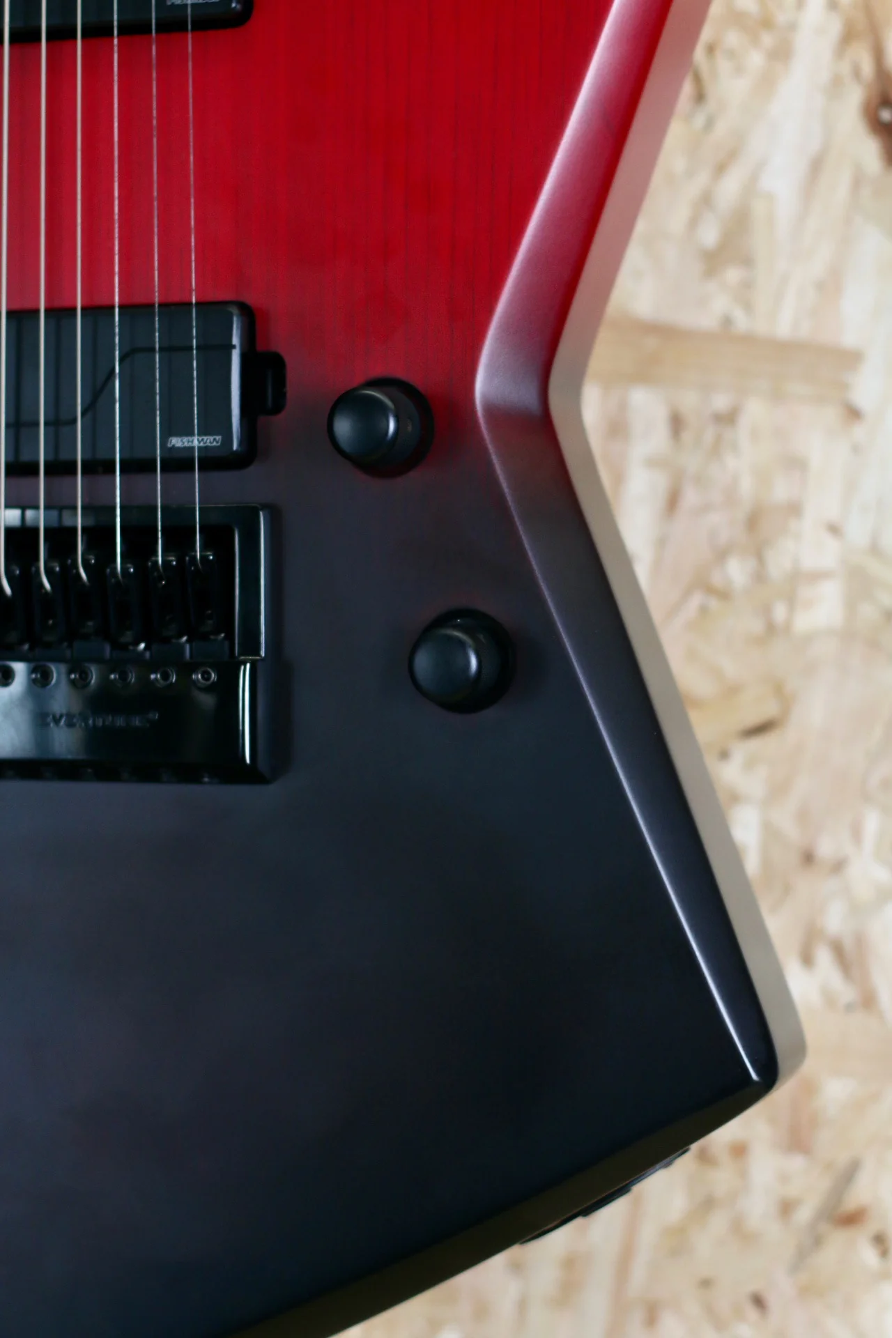 Solar E1.6 Jensen MKII Faded Trans Red Black - Pre-Owned - Image 3