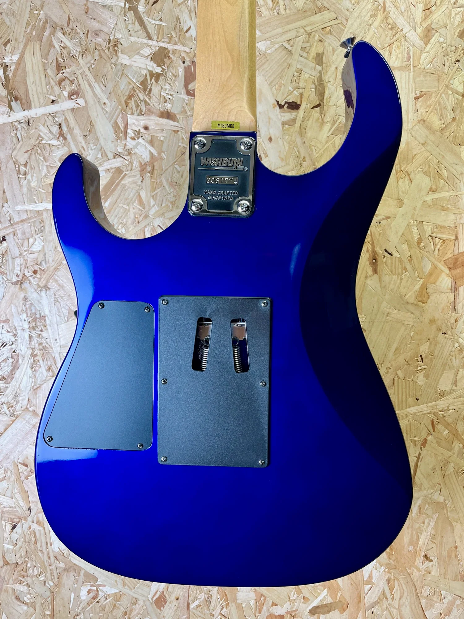 Washburn MG-30 MDB Electric Guitar w/Floyd Rose - Blue - Pre-owned - Image 2